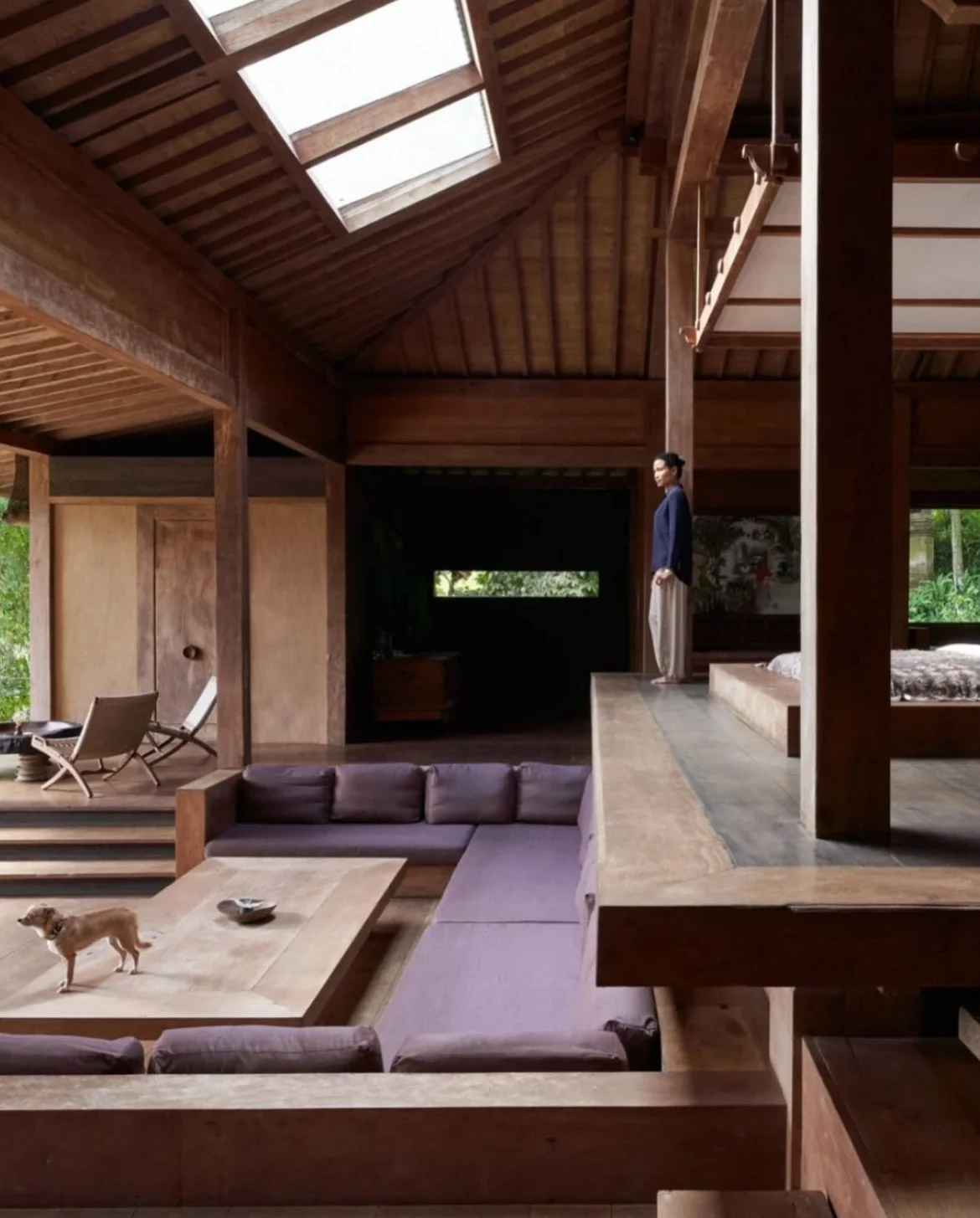 I would love to live somewhere so connected with the landscape 🍃

Design by @tiantaru and @seba_mesdag 

Photography by @pempki and @jonathan_leijonhufvud