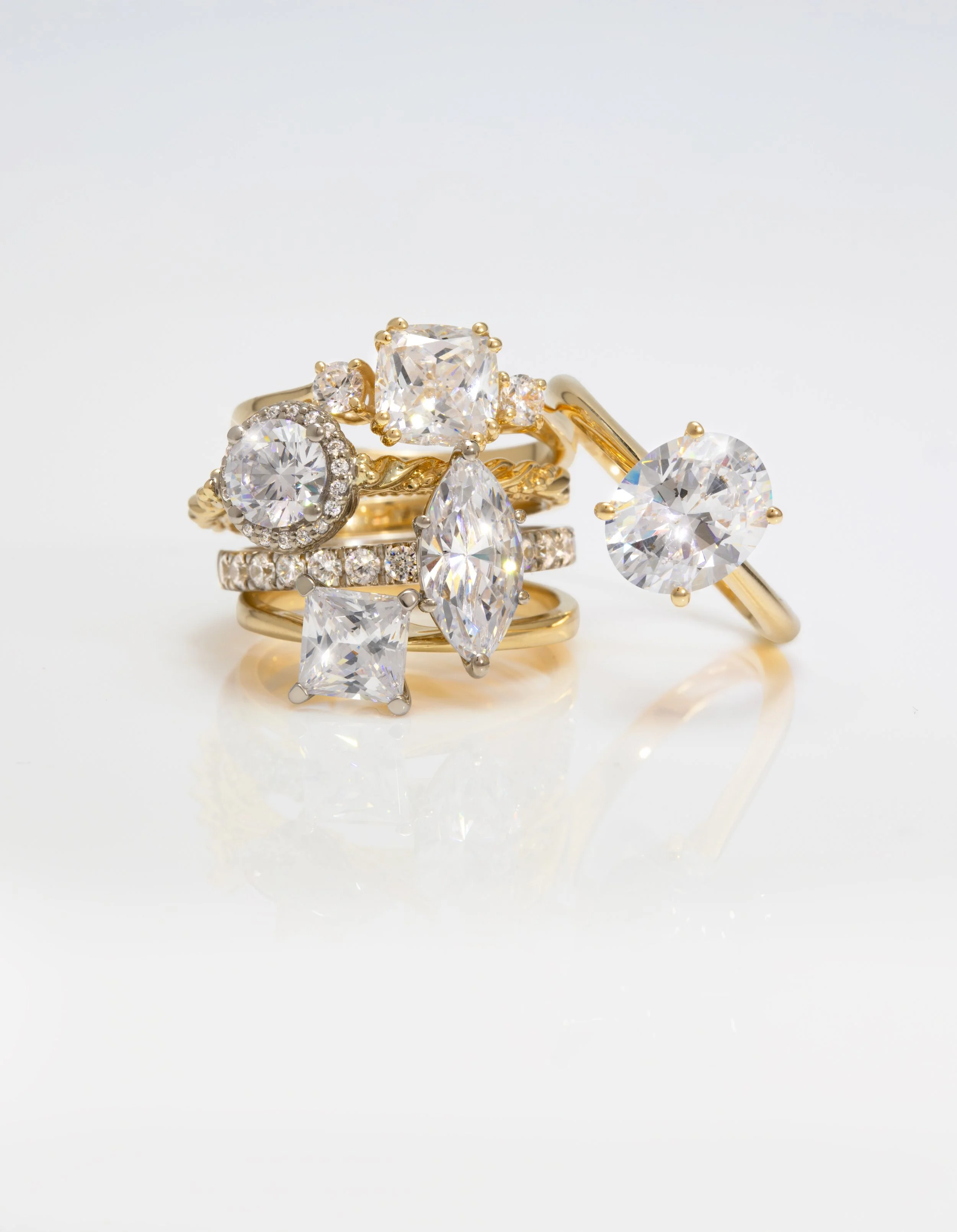 2025-ENGAGEMENT-RINGS-SET-04.jpg