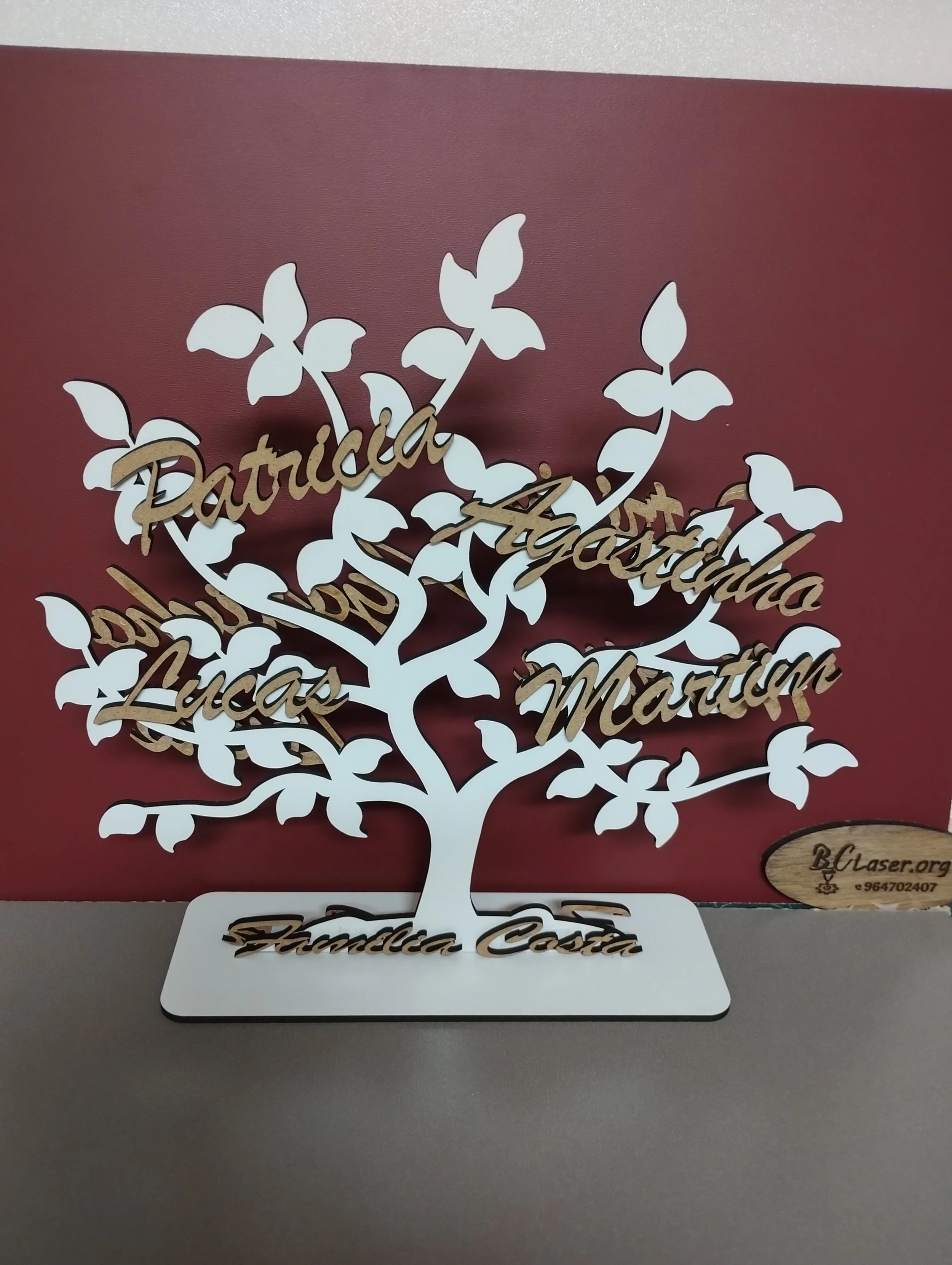 537 Árvore com nomes - 25cm