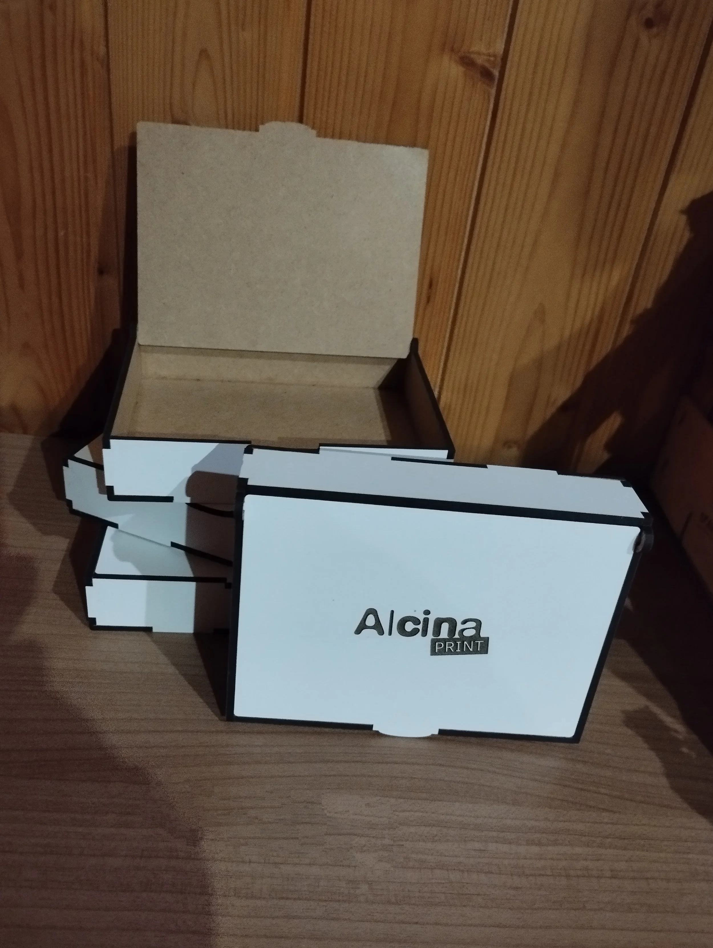 490 Caixas personalizadas