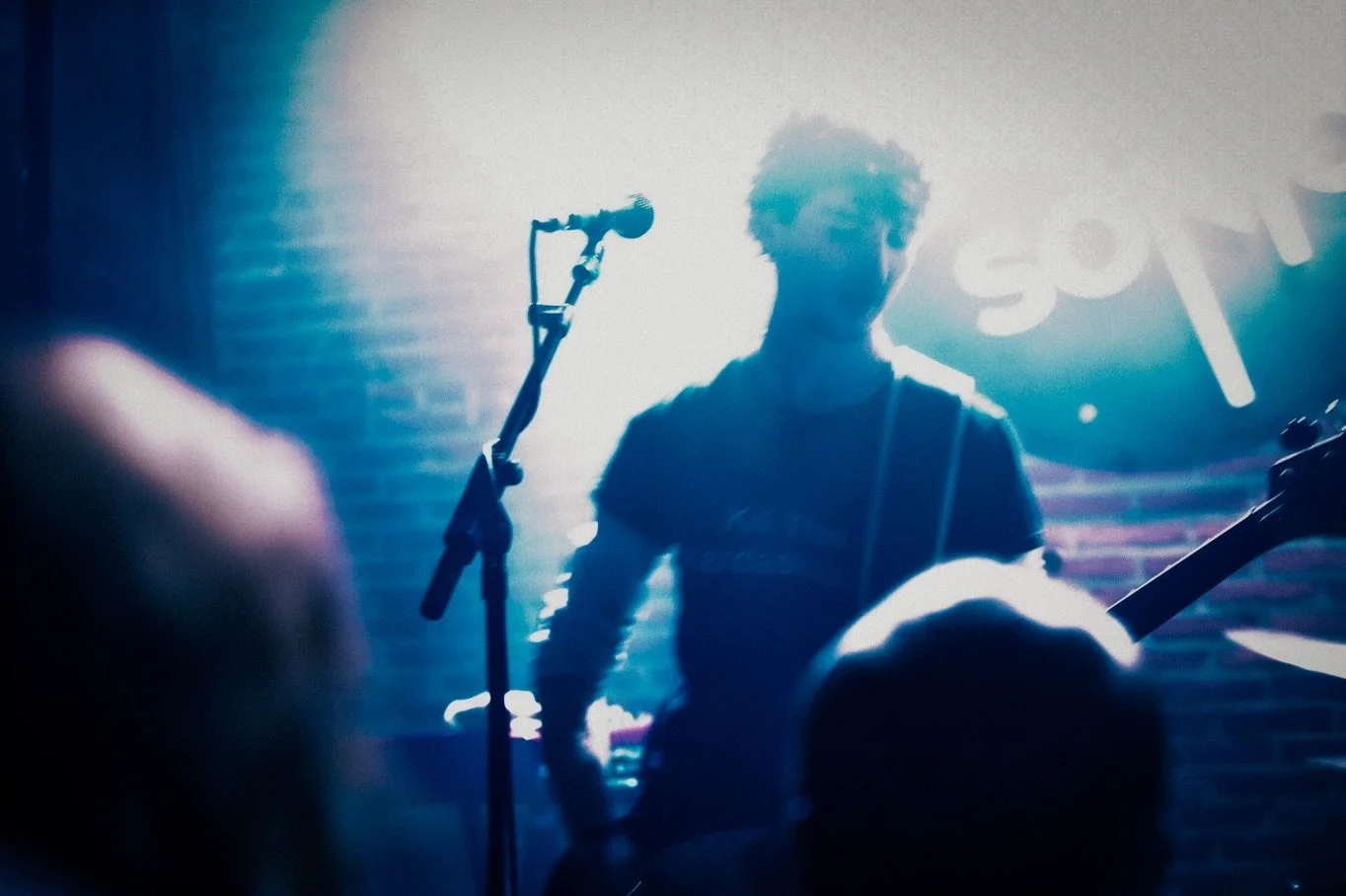 Encore de la dinguerie venant des yeux de @ko.kok.pro 

#bandphotographer 
#stonerrock
#supersonic