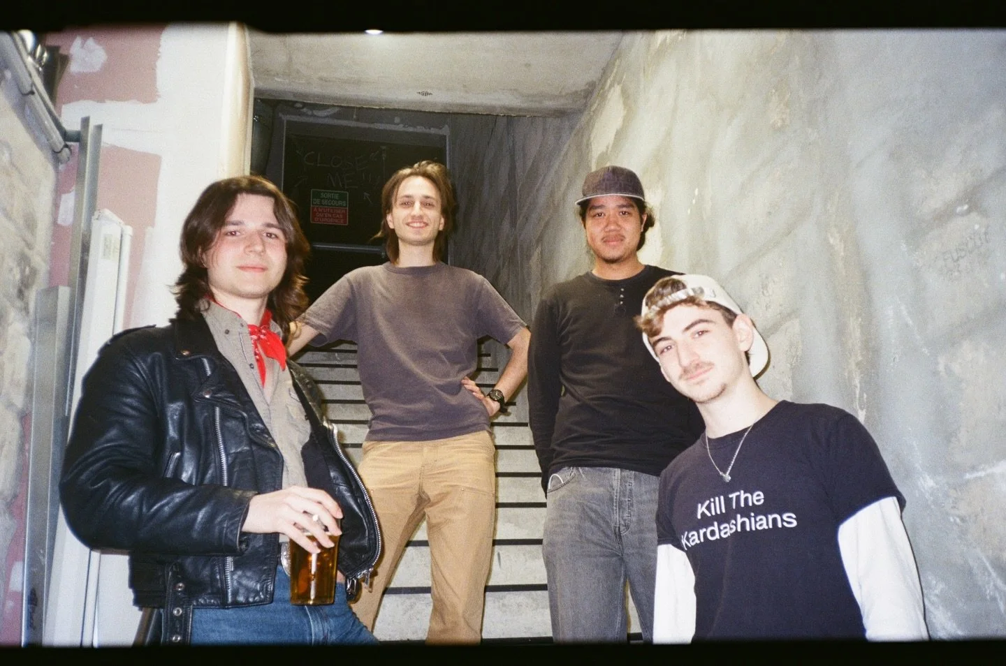 Avant un concert 18/03/26
Unedited film photo de @jeanne.dubas 

#filmphotography 
#bandphotographer 
#rockband