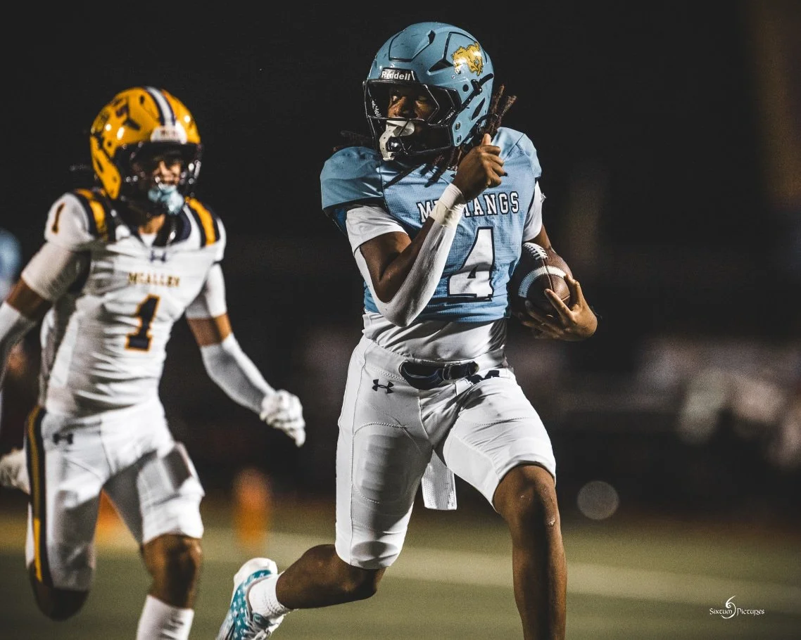 Memorial Lands the Final Blow: Speights’ Three Touchdowns propel Mustangs Past Rival McHi 35–21