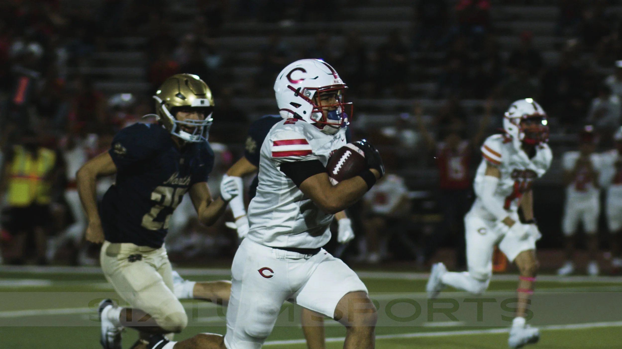 La Joya races past Edinburg North, 48–34, behind ground game and timely takeaways