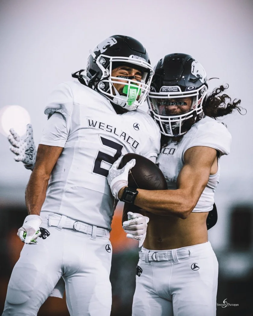 Moya’s continued breakout powers Panthers to first district win