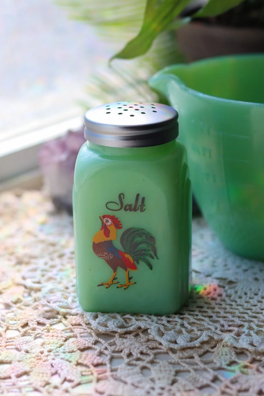 Jadeite Rooster Salt Shaker