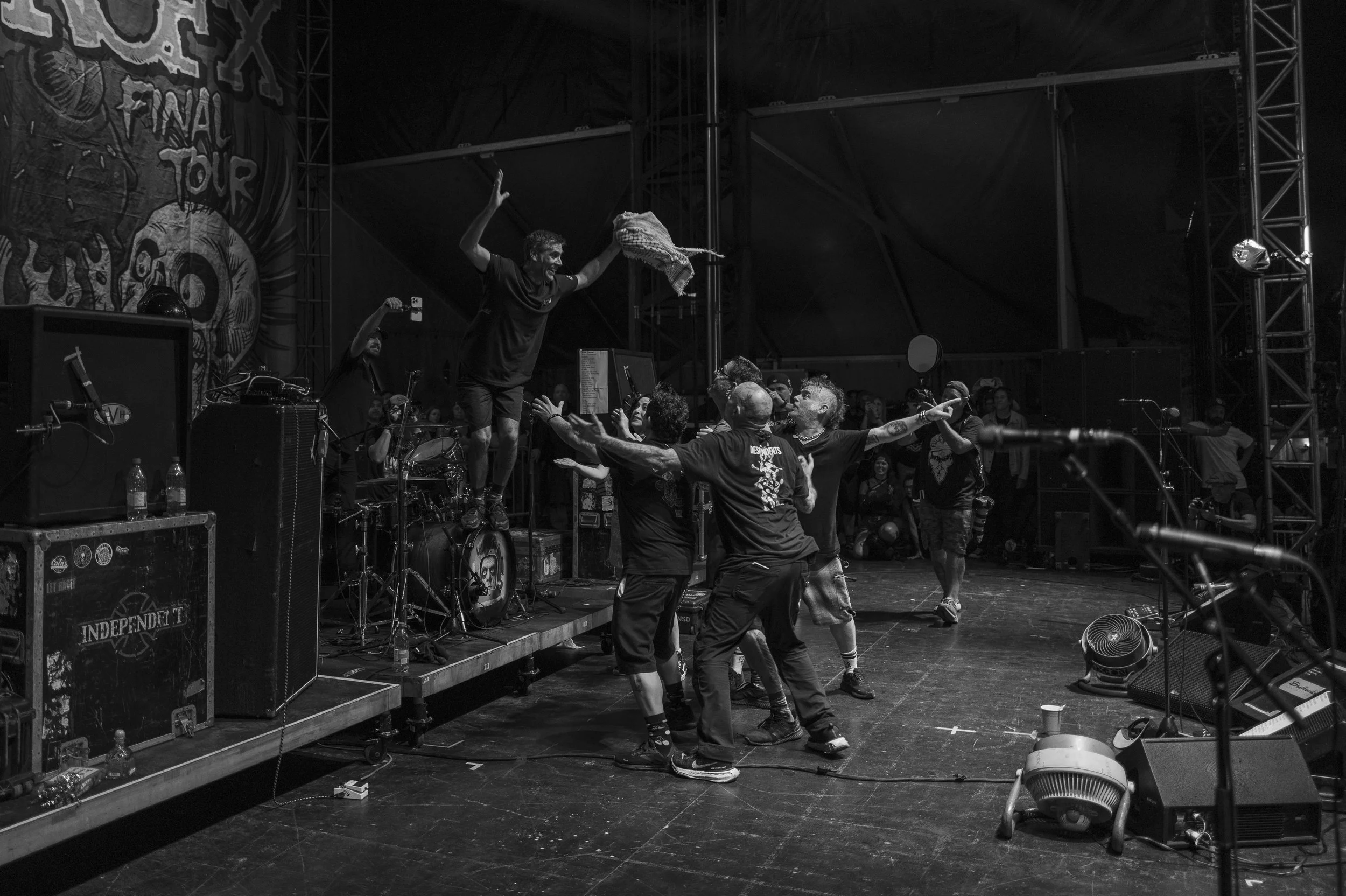 NOFX L1150836.jpg