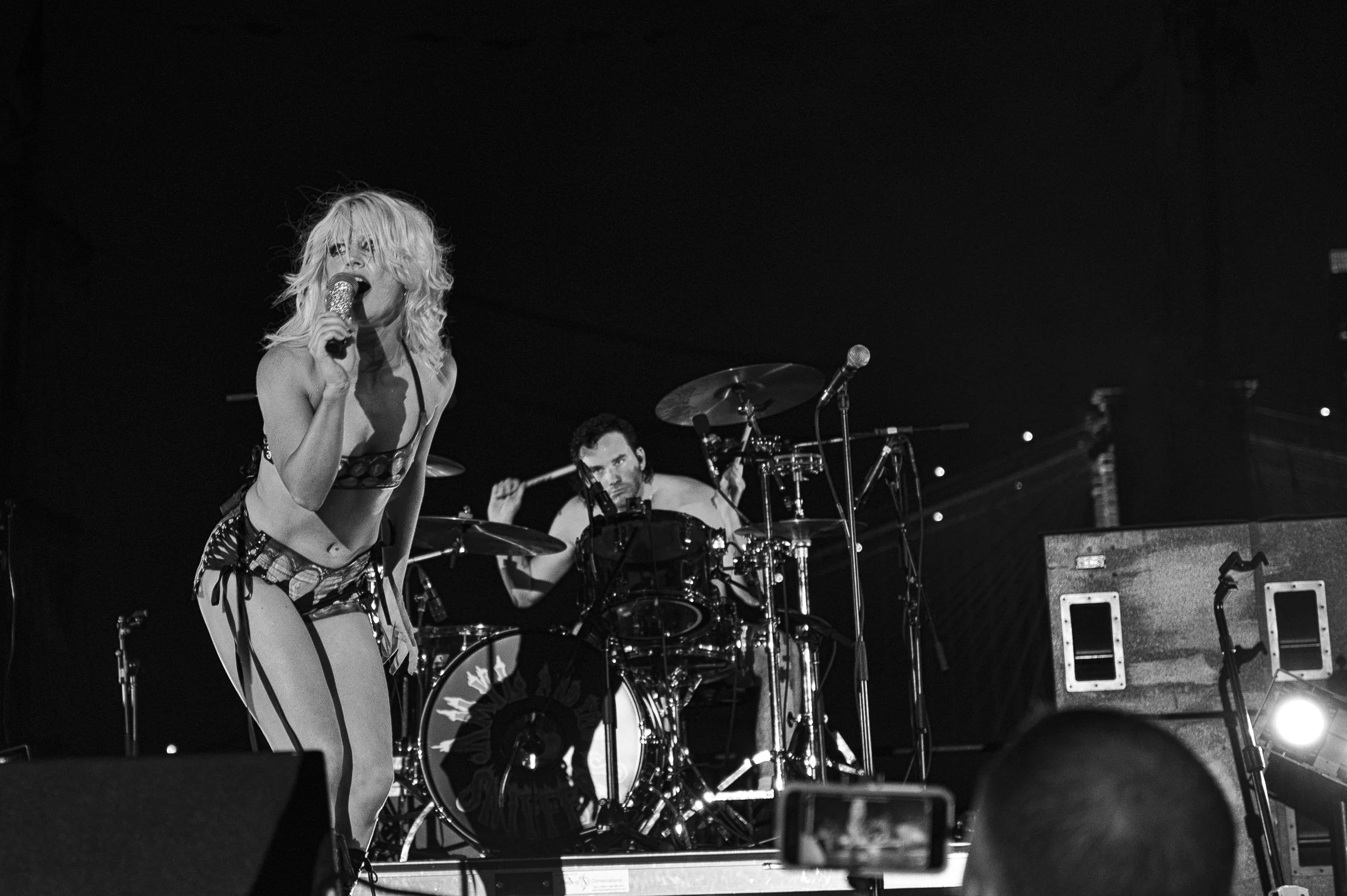 Amyl&Sniffers WEB--52.JPG