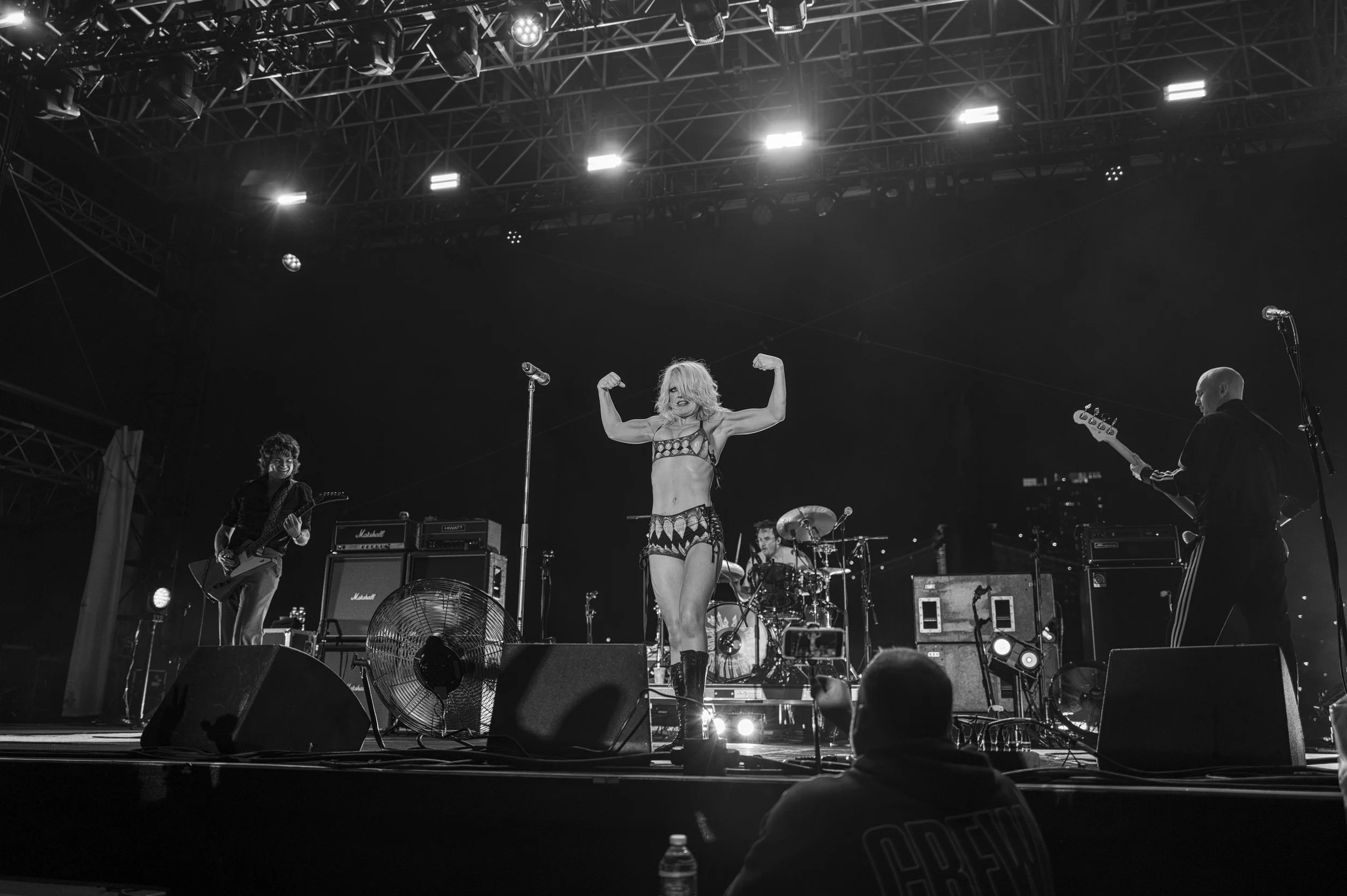 Amyl&Sniffers WEB--44.JPG