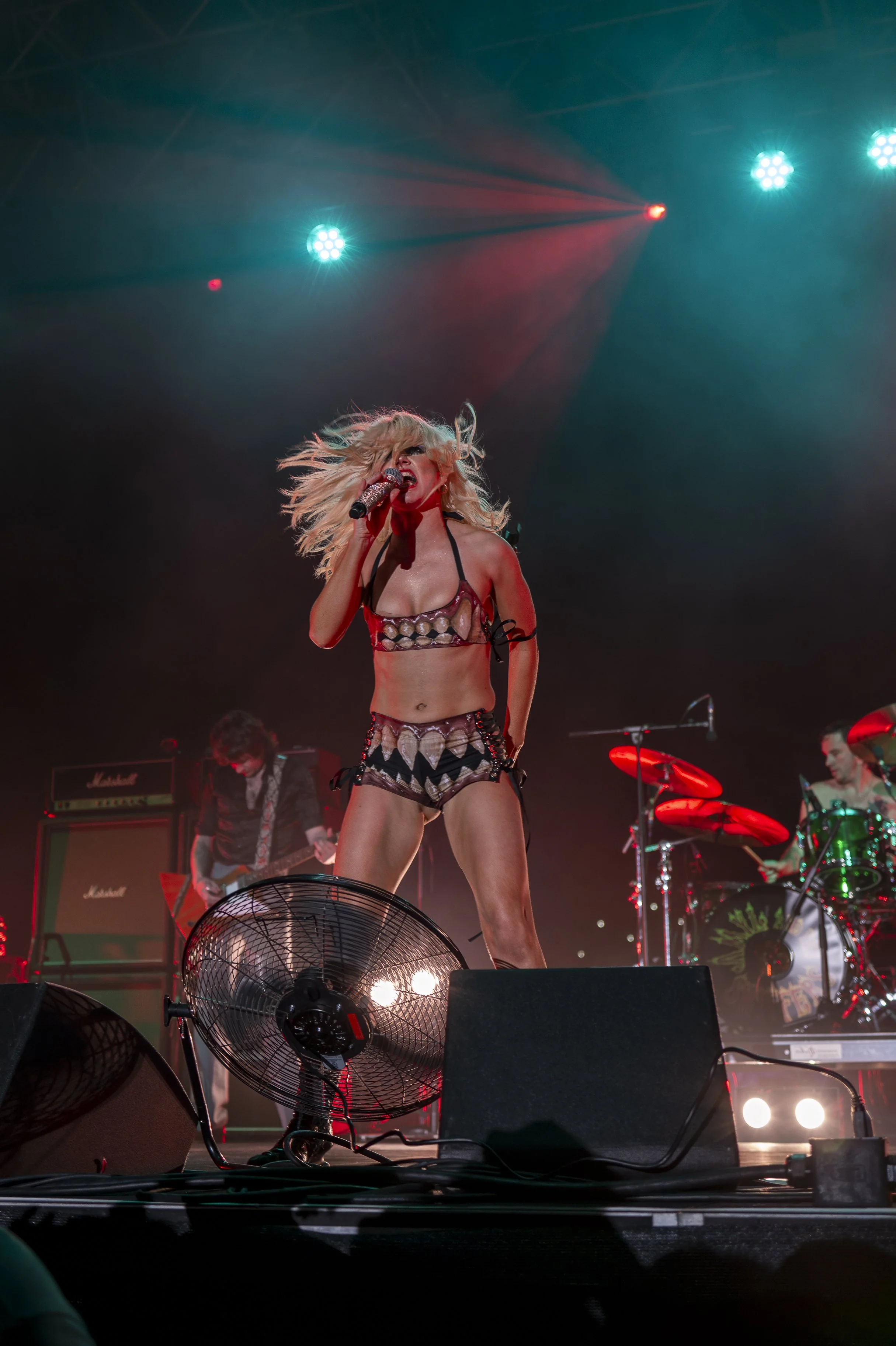 Amyl&Sniffers WEB--72.JPG