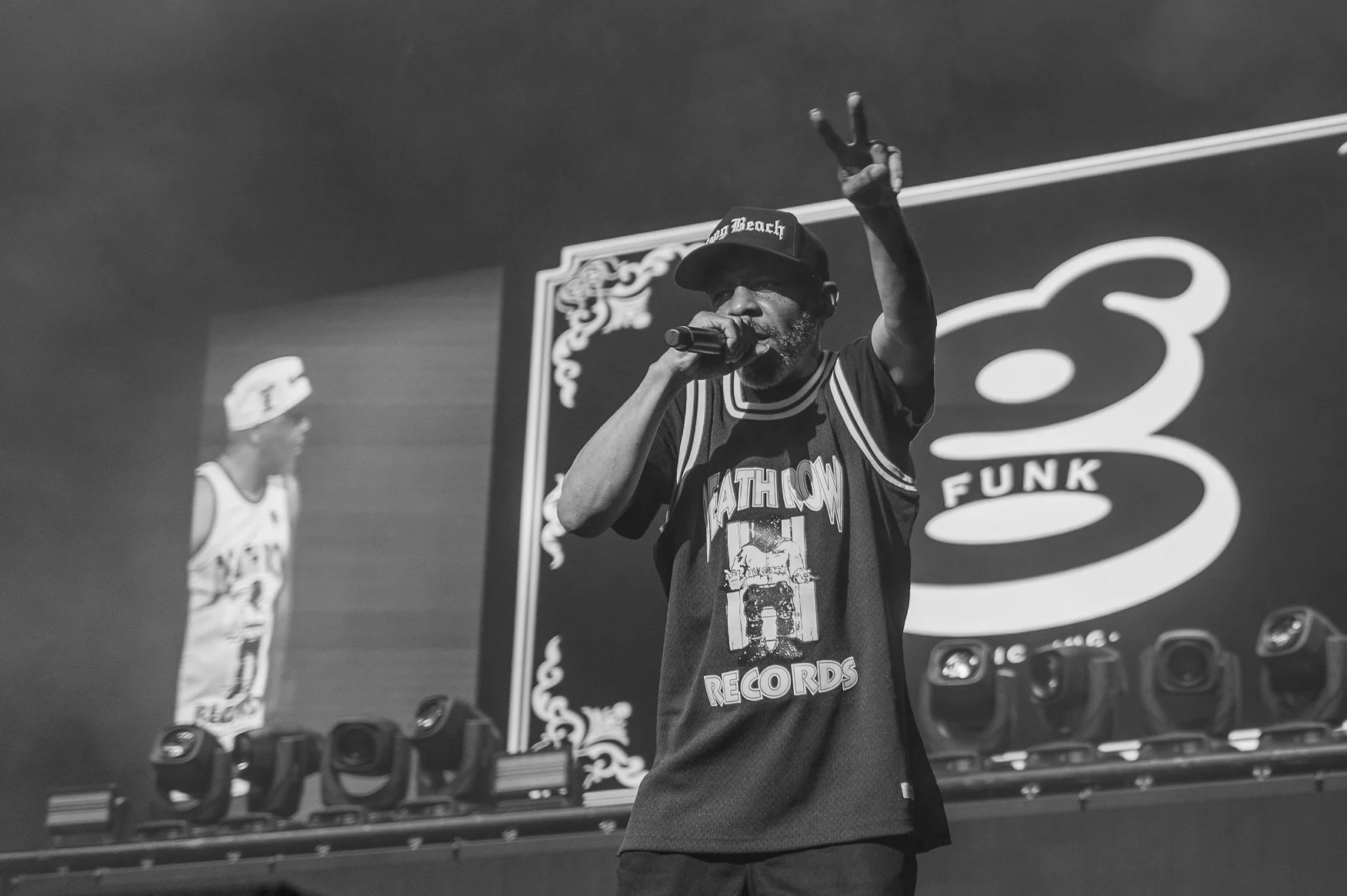 snoop L1121062.jpg