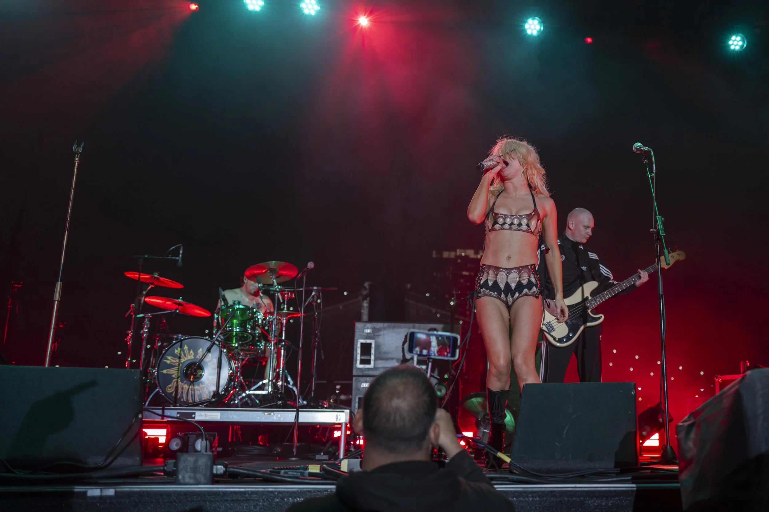 Amyl&Sniffers WEB--69.JPG