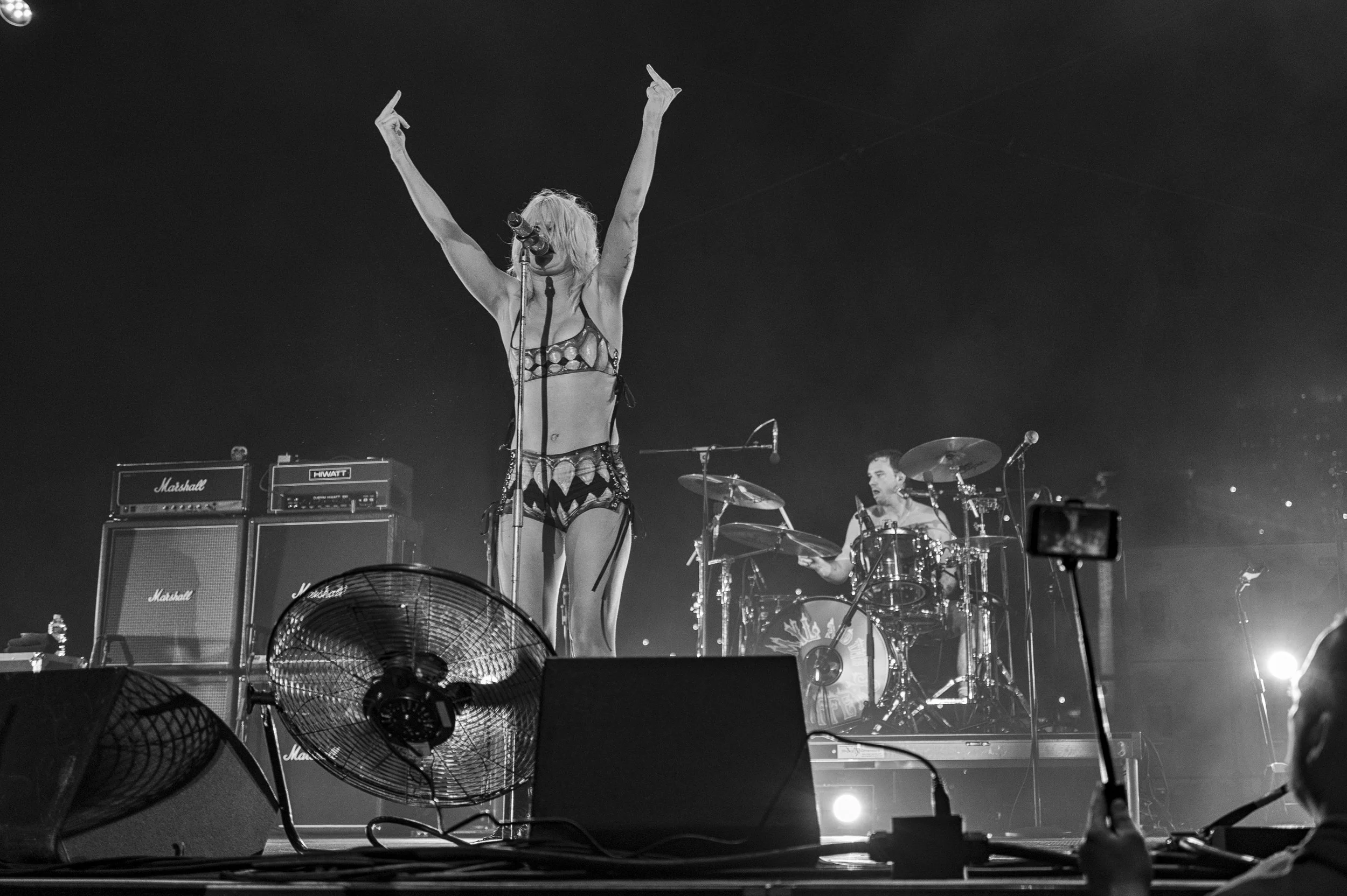 Amyl&Sniffers WEB--100.JPG