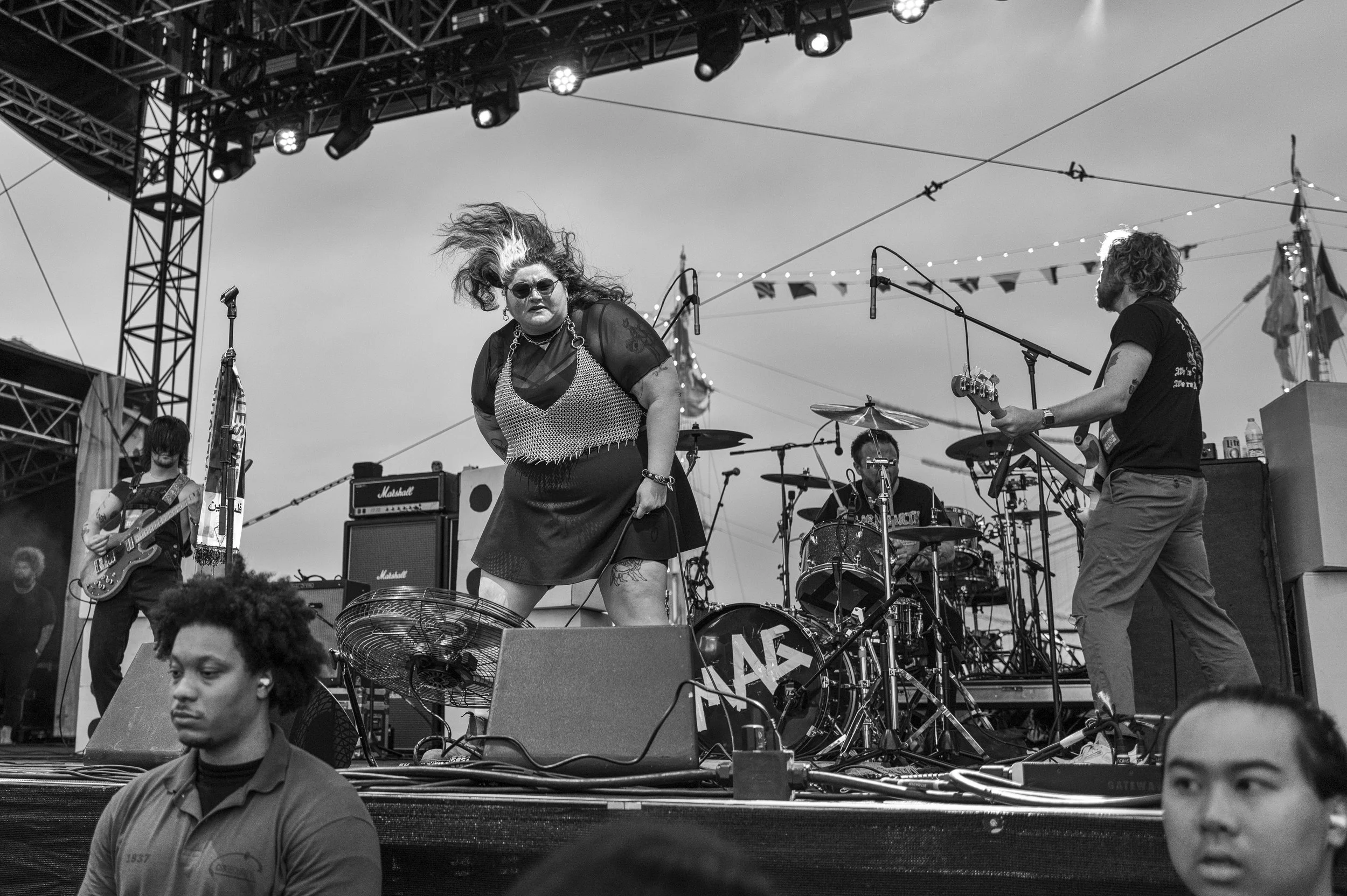 Amyl&Sniffers WEB--14.JPG