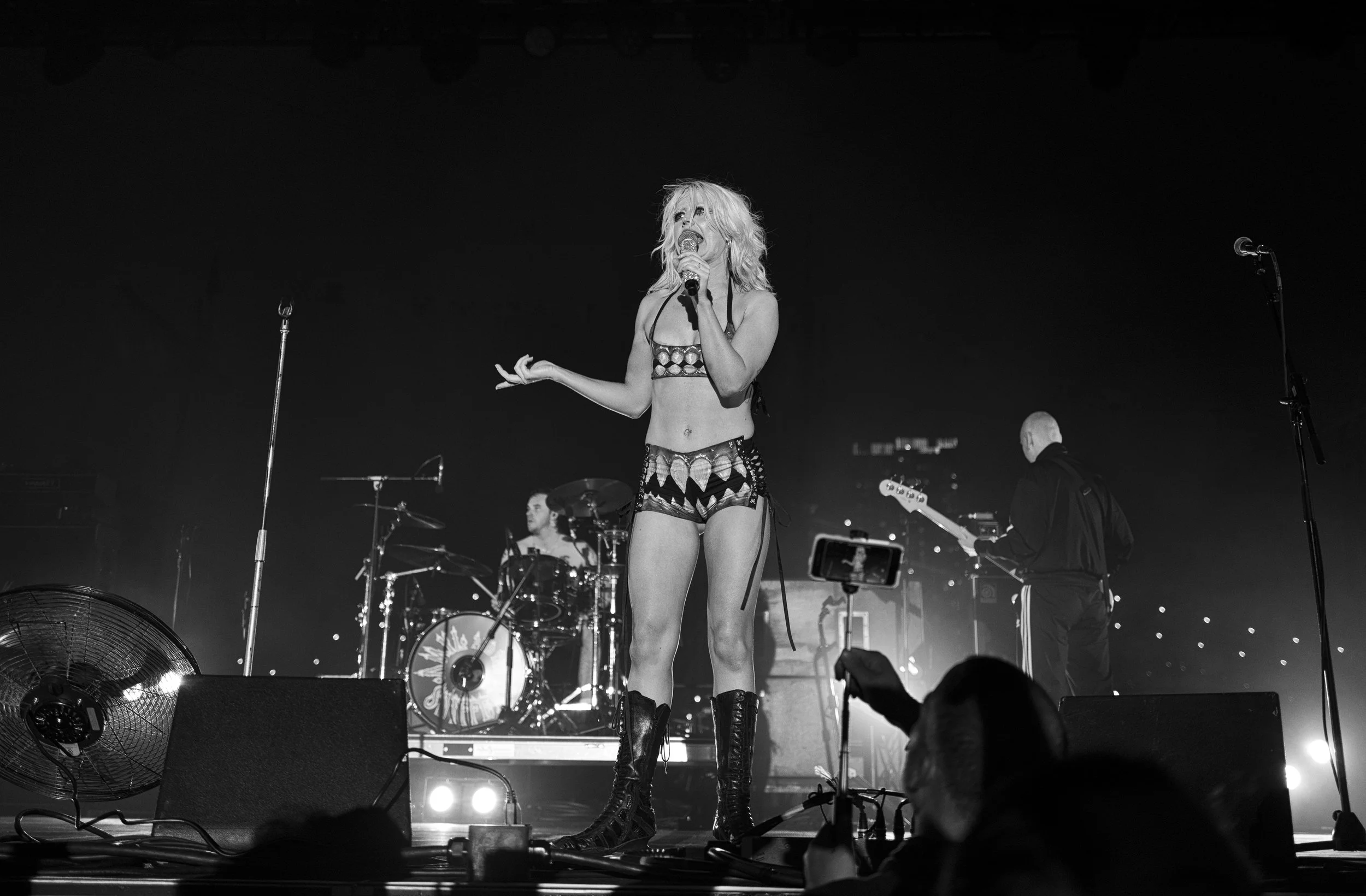 Amyl&Sniffers WEB--65.JPG