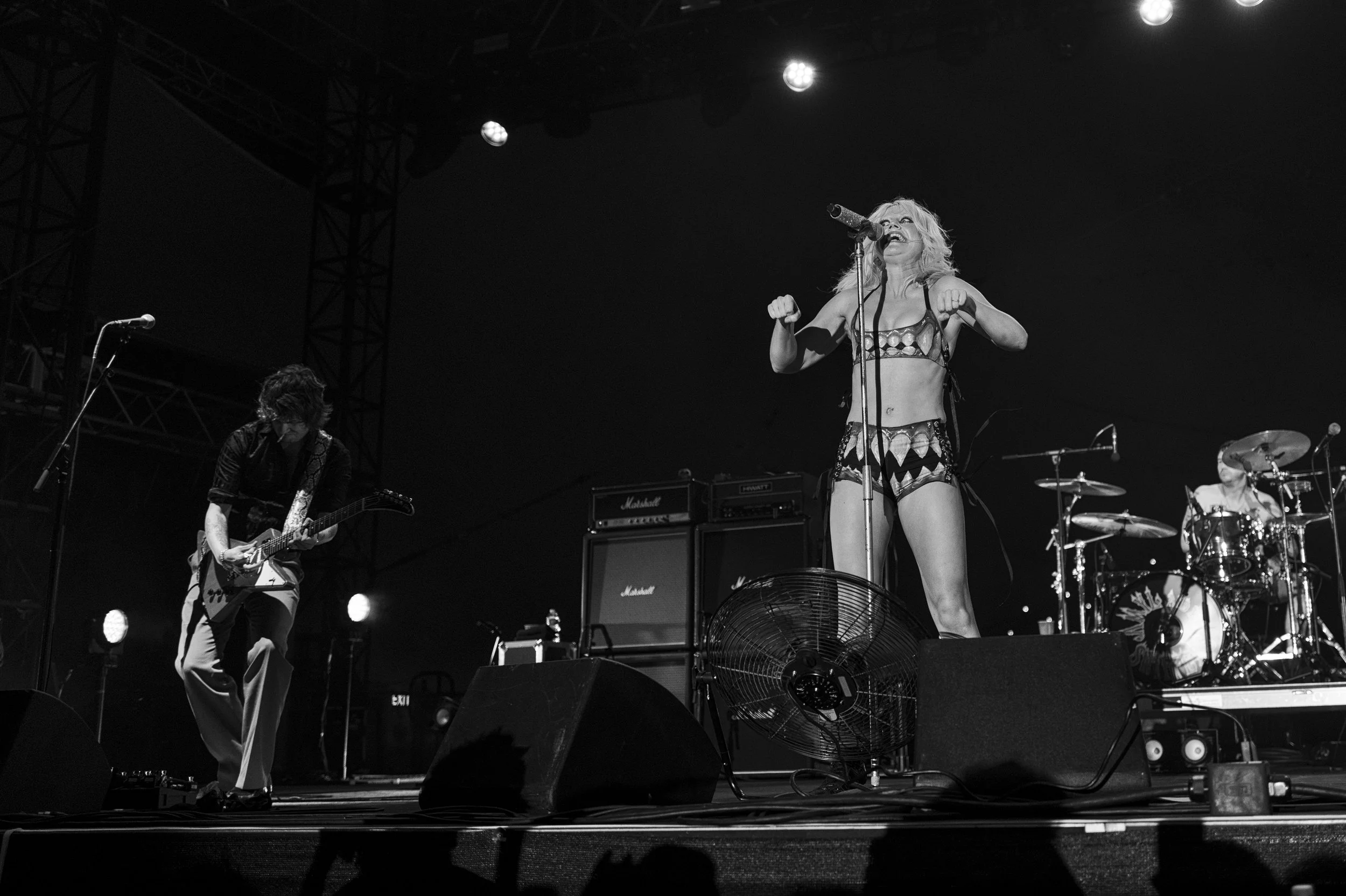 Amyl&Sniffers WEB--89.JPG