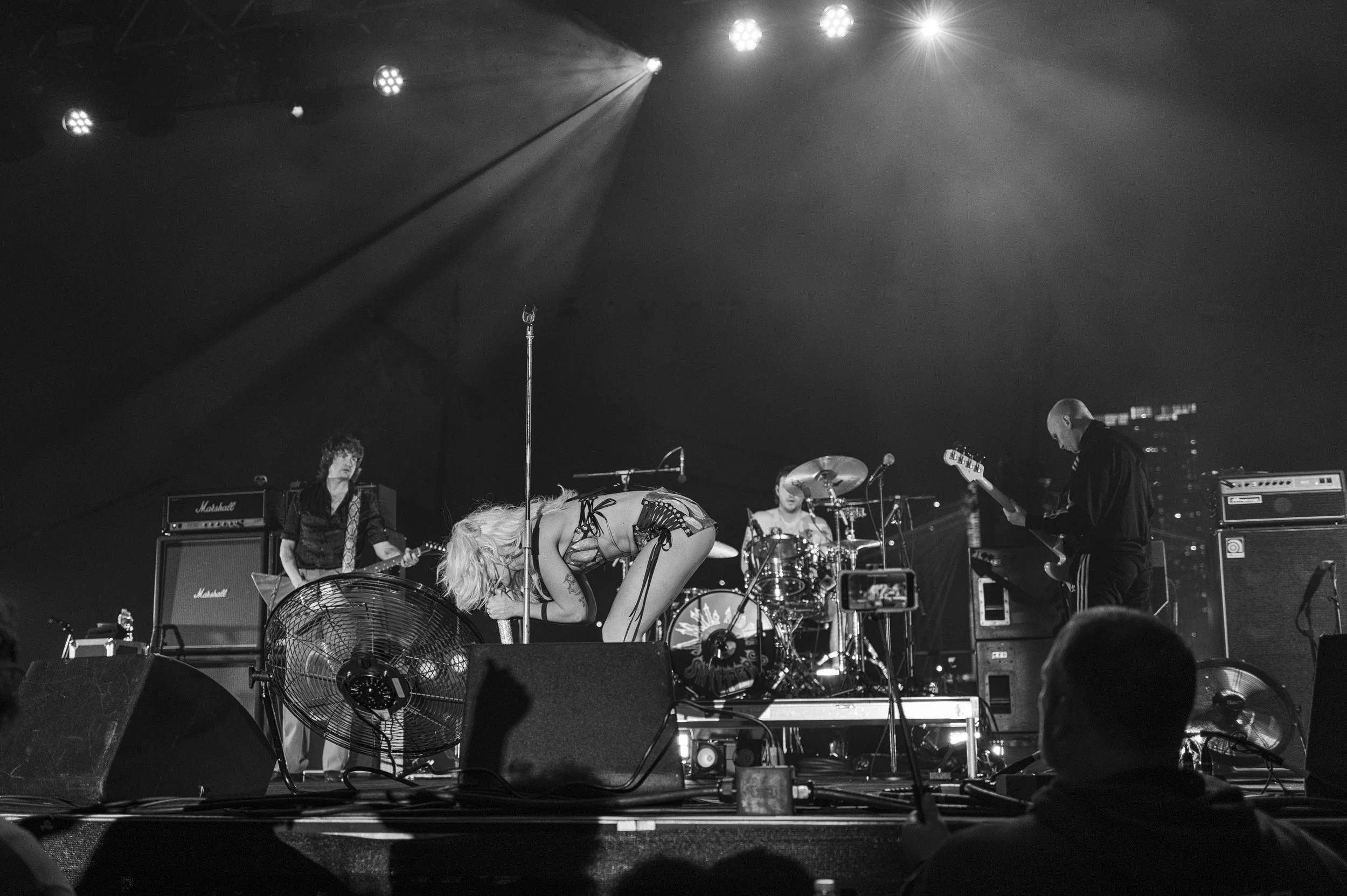 Amyl&Sniffers WEB--70.JPG