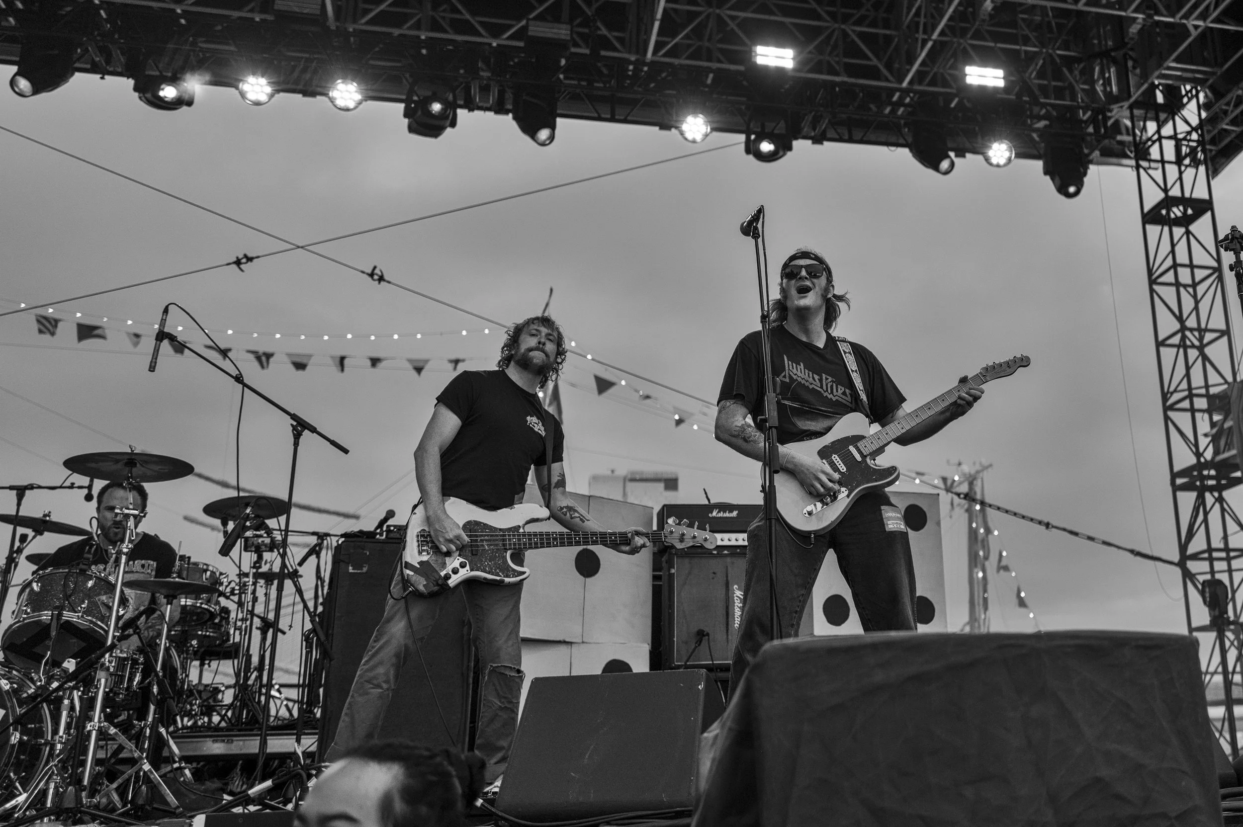 Amyl&Sniffers WEB--10.JPG