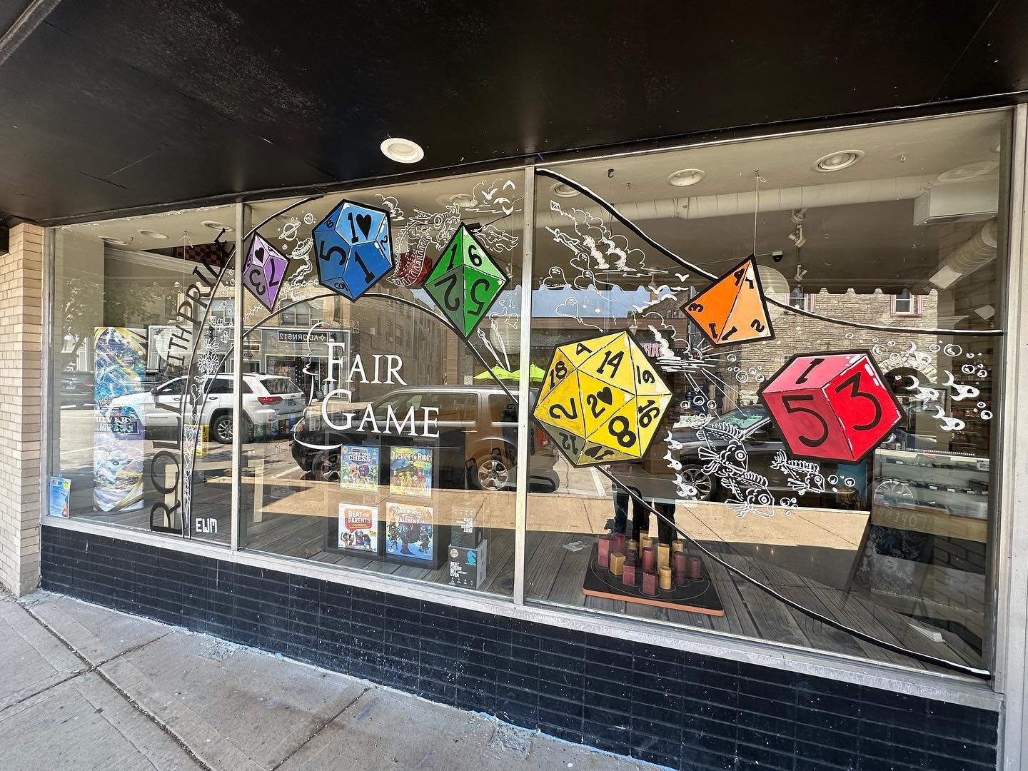 i know pride was two months ago but i did a mural to celebrate during that month on the windows of a local game store, Fair Game! 

#pride #art #artistsoninstagram #mural #eqdg