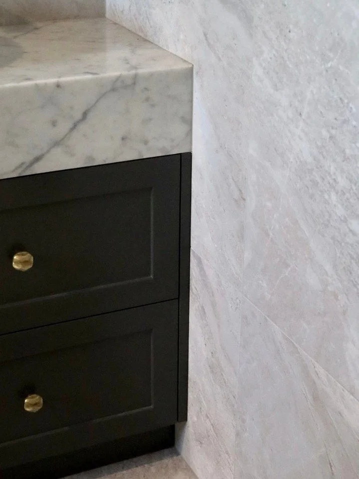 Cohesion is key: our selections are holistic, proving that impactful design is often found in the deliberate placement of every small detail.

Ready to work with someone who understands the power of good design, let&rsquo;s chat.