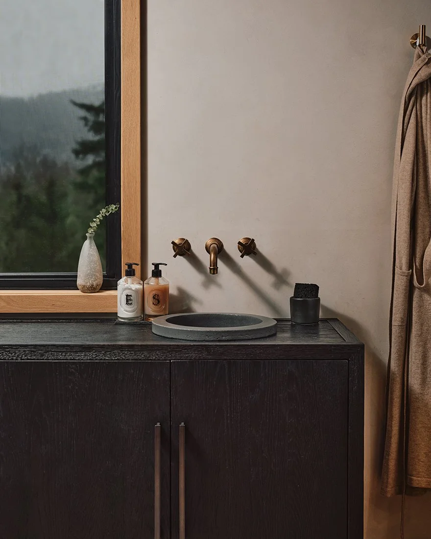 Bedroom.Sink.jpg