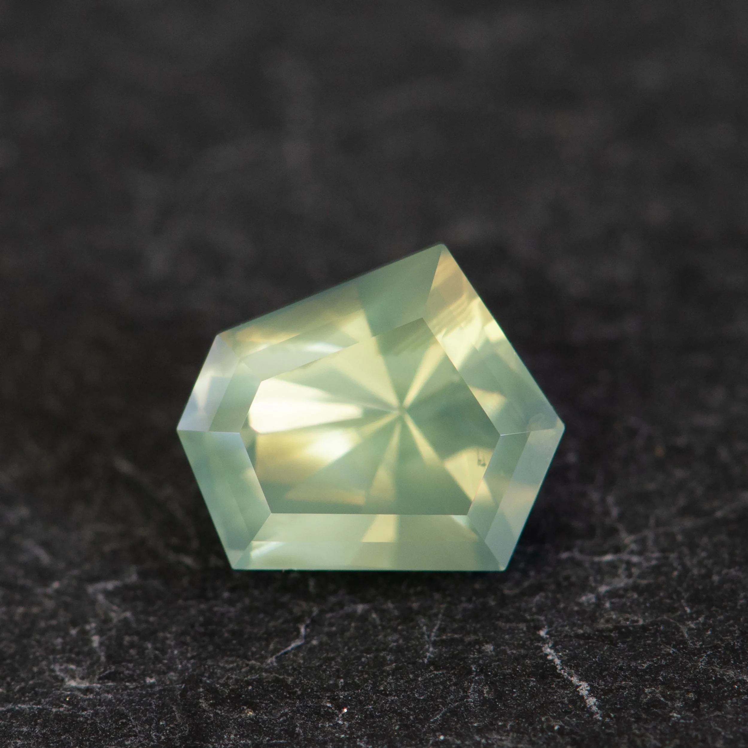Opalescent Sapphire | 1.945ct