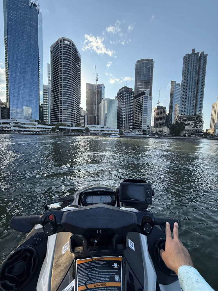 Guided jetski group on the Brisbane River