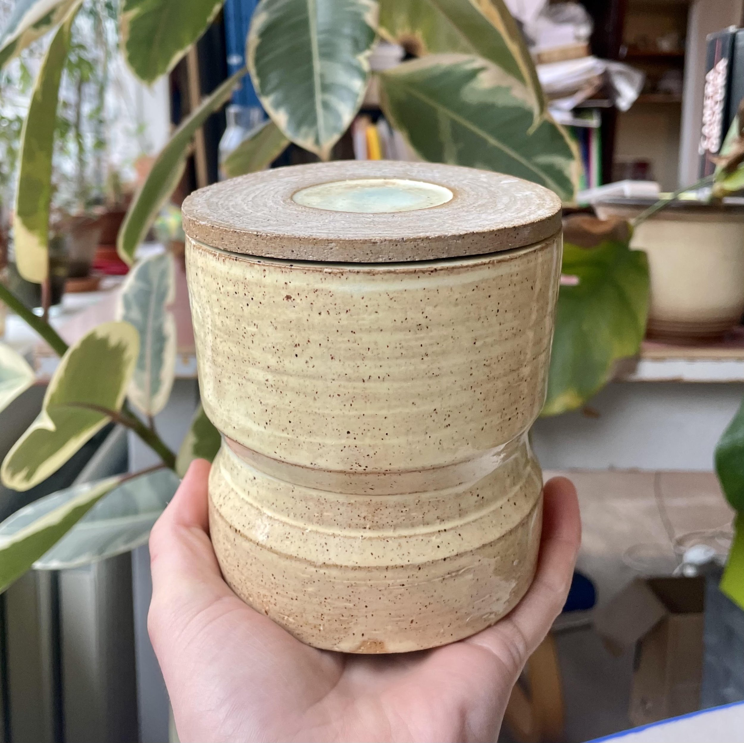 jar.jpg