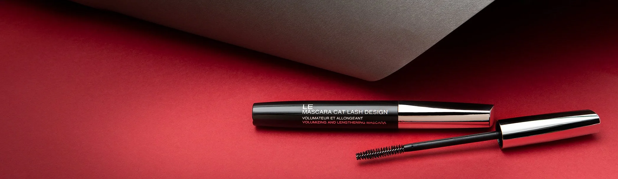 cosmetique-accessoire-banniere-masacar-yeux-maquillage.jpg