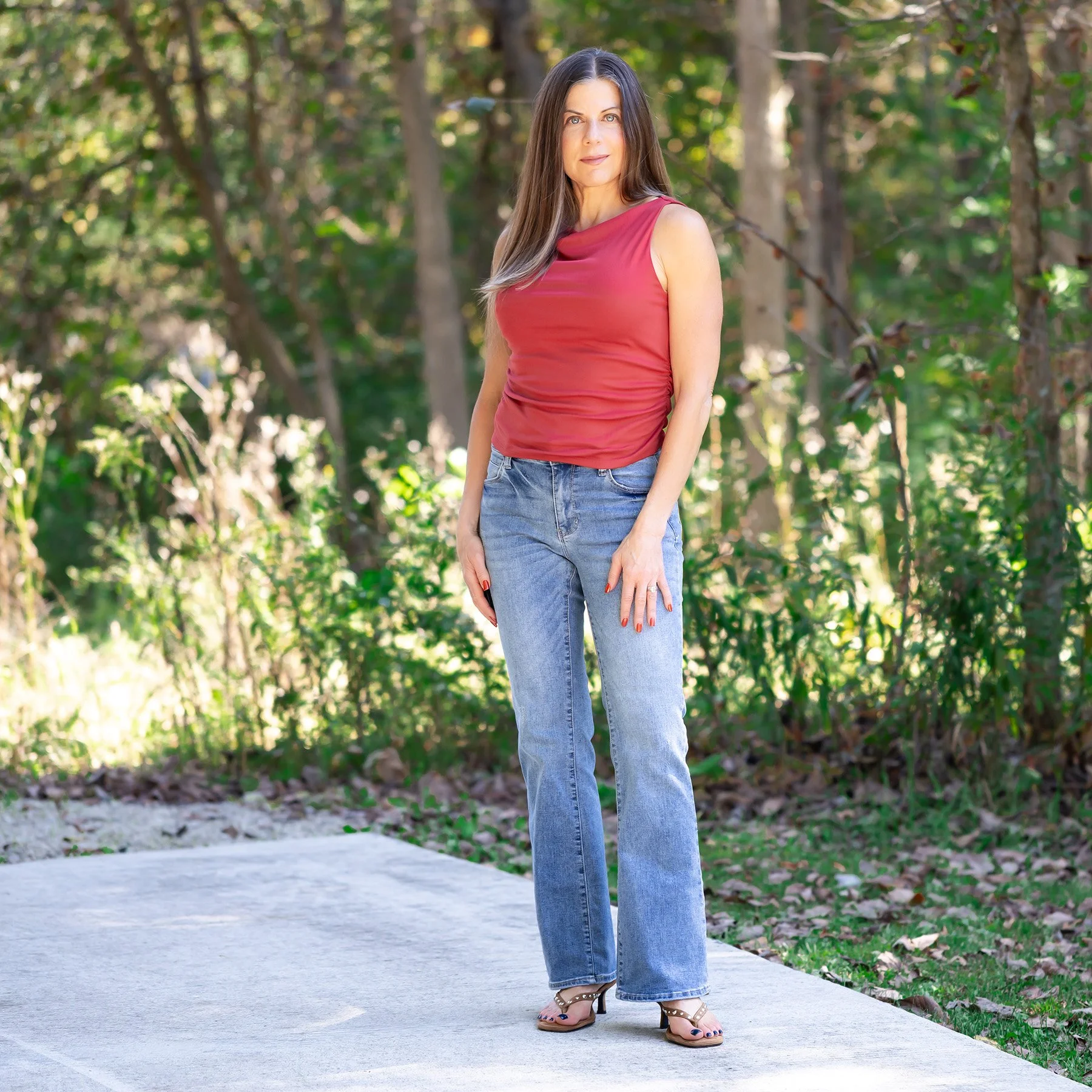 Laurie-100626-3796-SQ.jpg