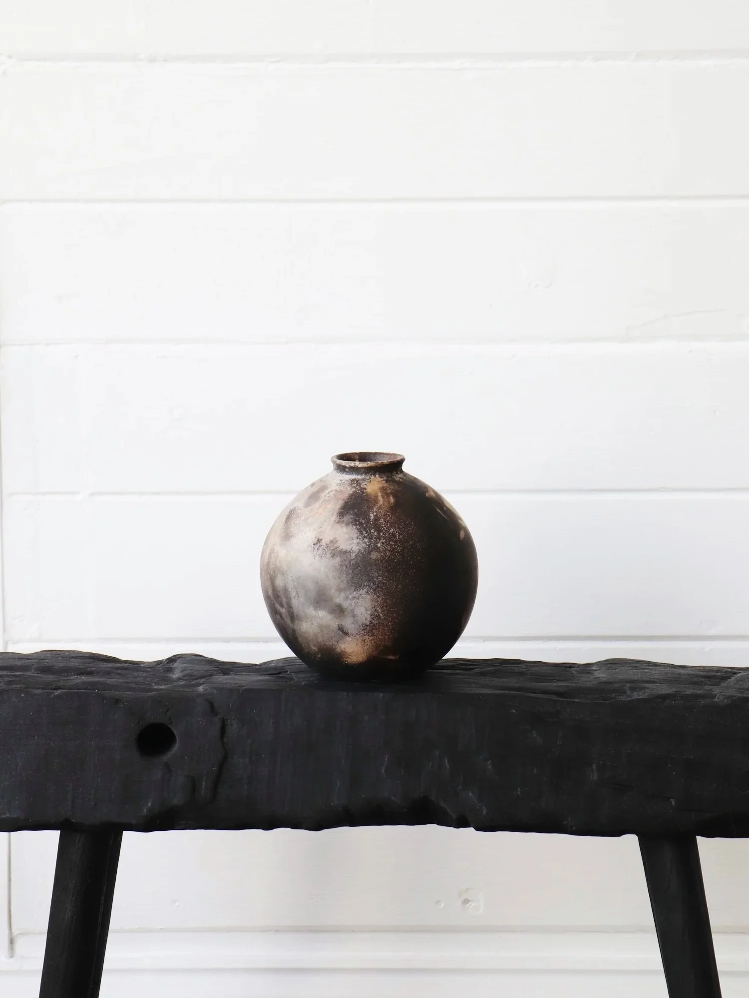 Something with a bit of drama !

Pit Fired Earth Vase

Sealed with liquid quartz to hold water

With a few &lsquo;shadows&rsquo; of straw from the base of the pit

16 x 17 x 17 cm
Available with @morgansfalmouth