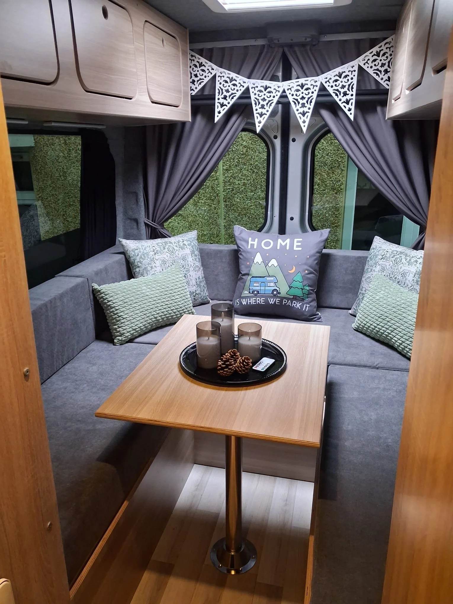 VW Crafter, MAN TGE U Shape