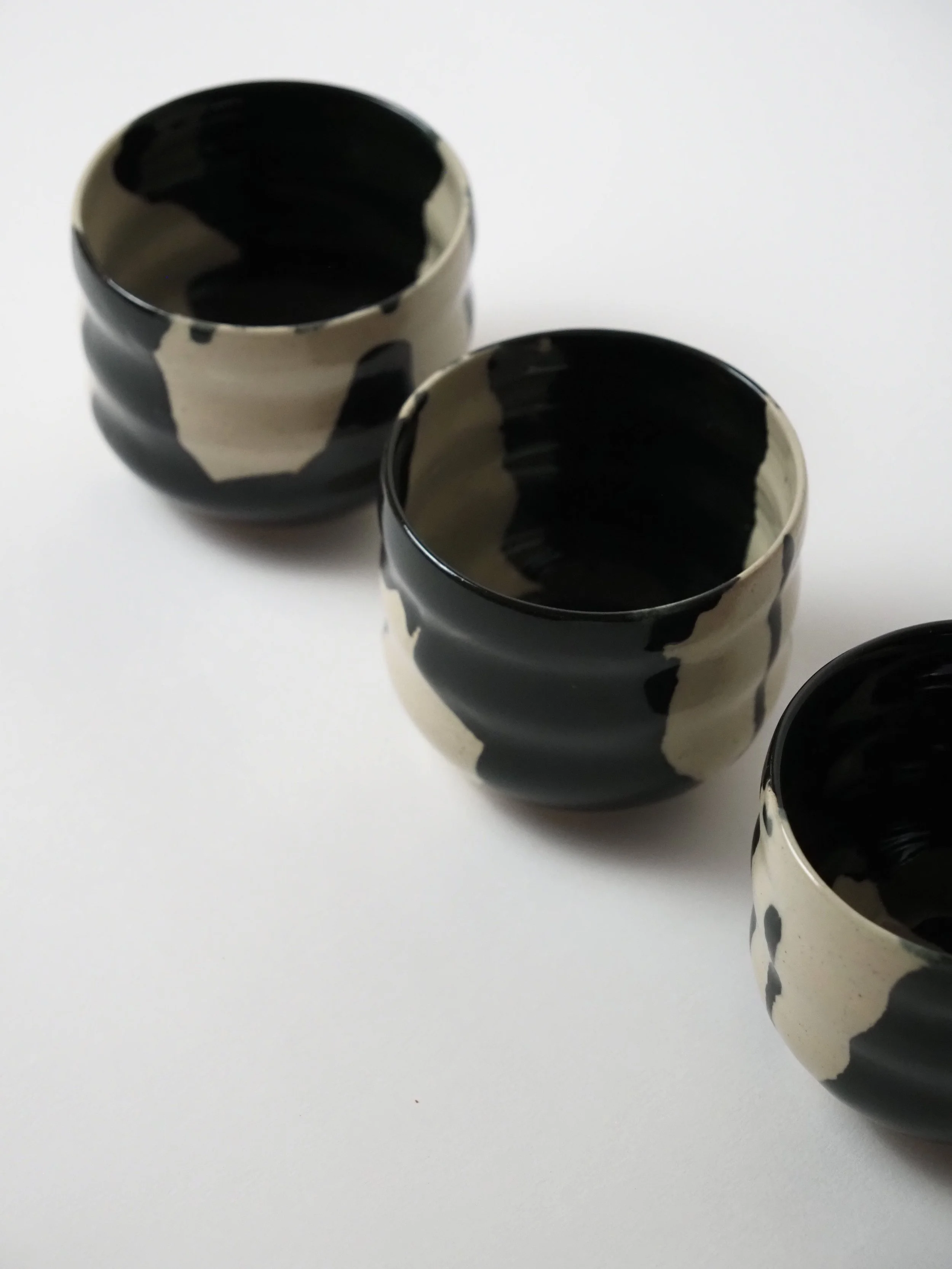 Becher_wavy_3.jpg