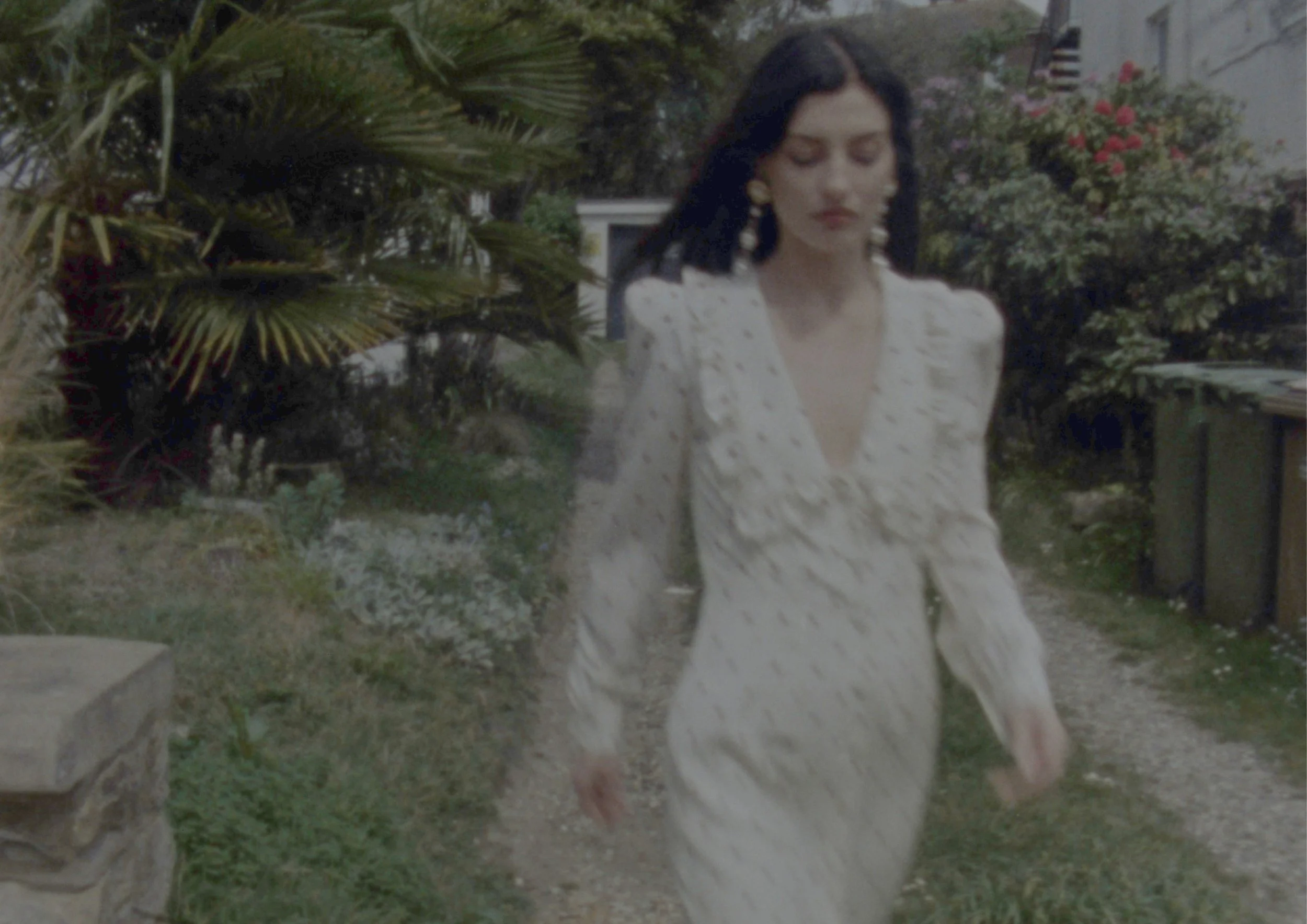FW26 Scarlett Clarke_look_3 b.jpg