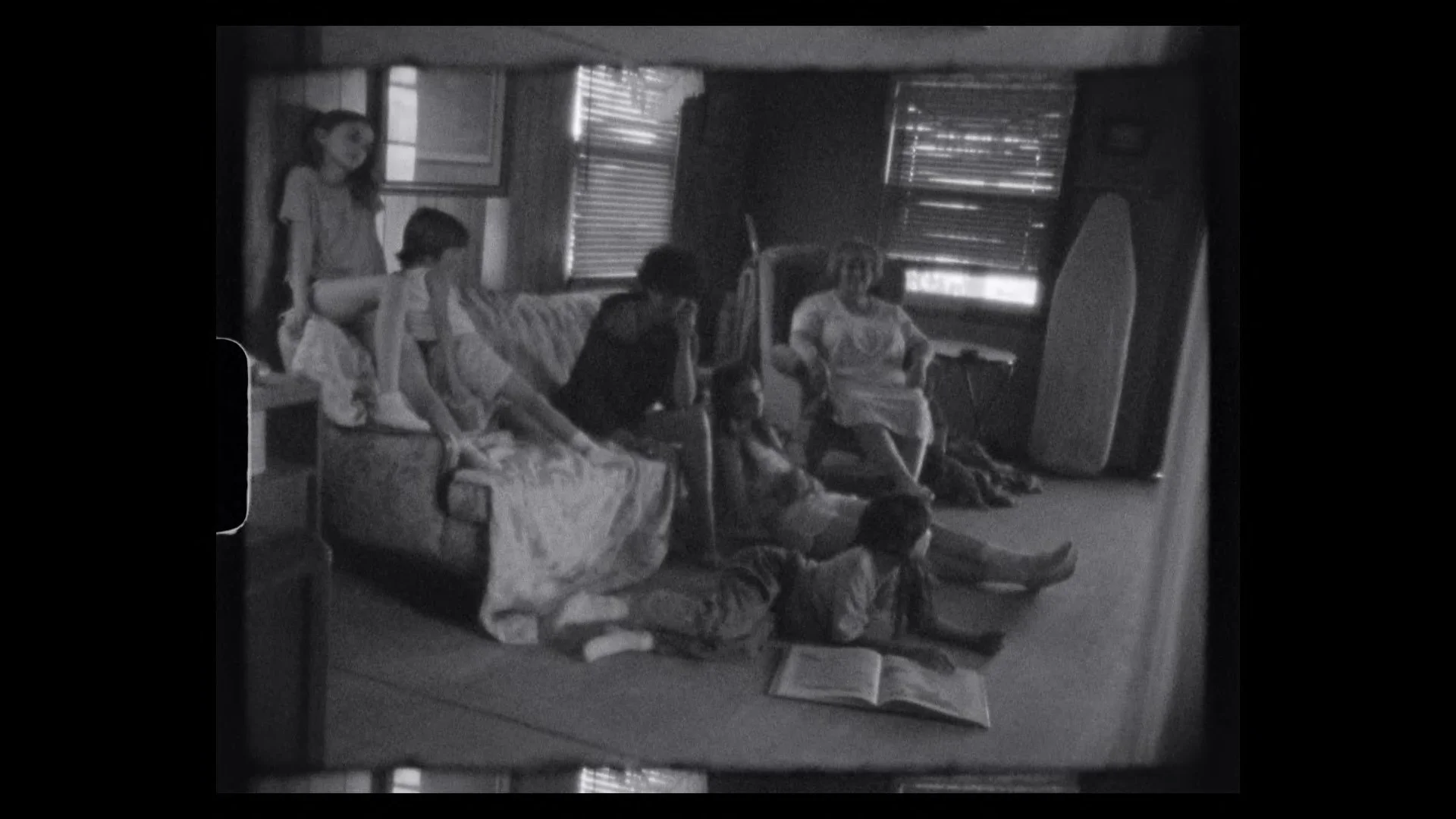 nadia_lee_cohen_scarlett_carlos_clarke