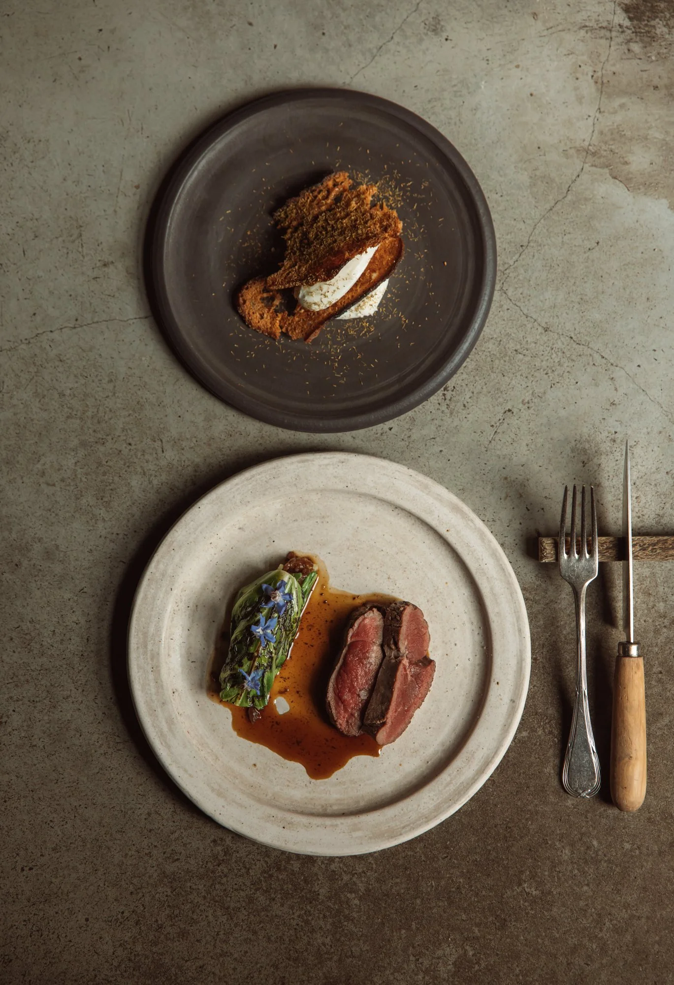Vuurtoreneiland Amsterdam for Delicious magazine The Netherlands photographed by Sophia van den Hoek