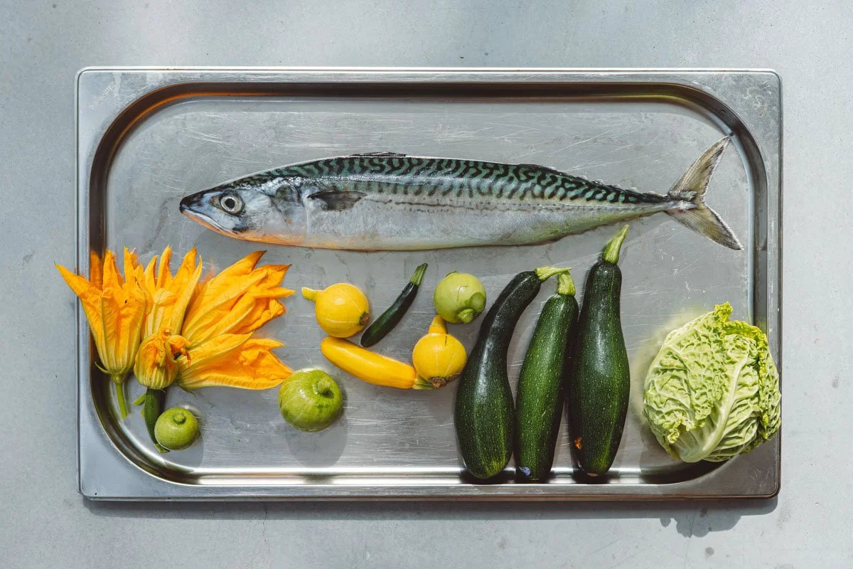 Food photography at restaurant Renilde by Sophia van den Hoek, Studio Unfolded 