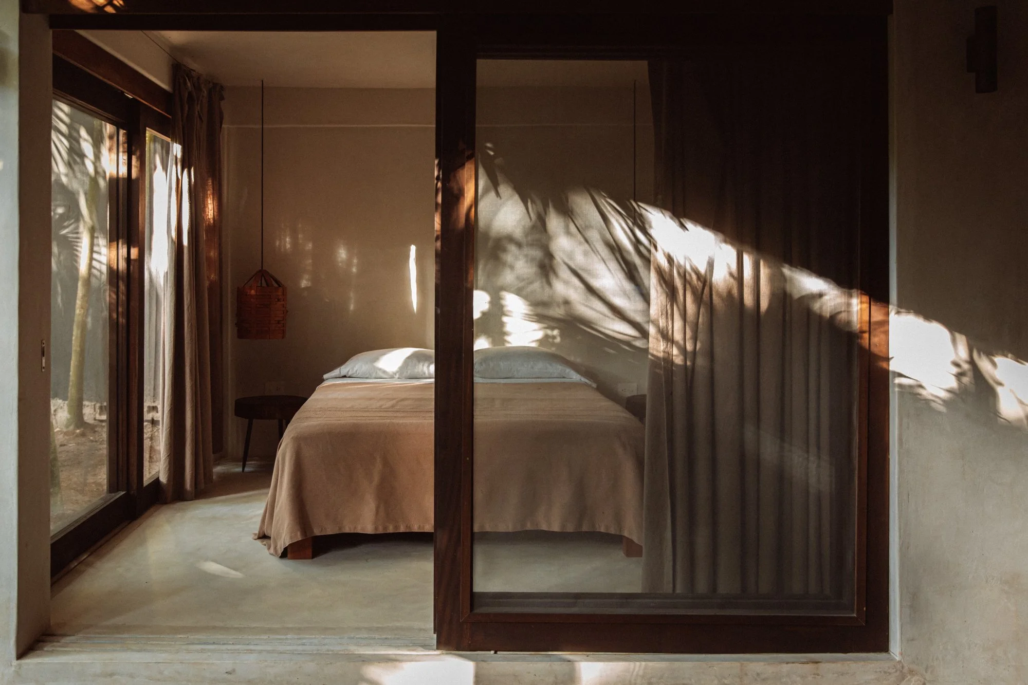 Organic materials & quiet architecture in the Tulum jungle — Hotel photography by Sophia van den Hoek