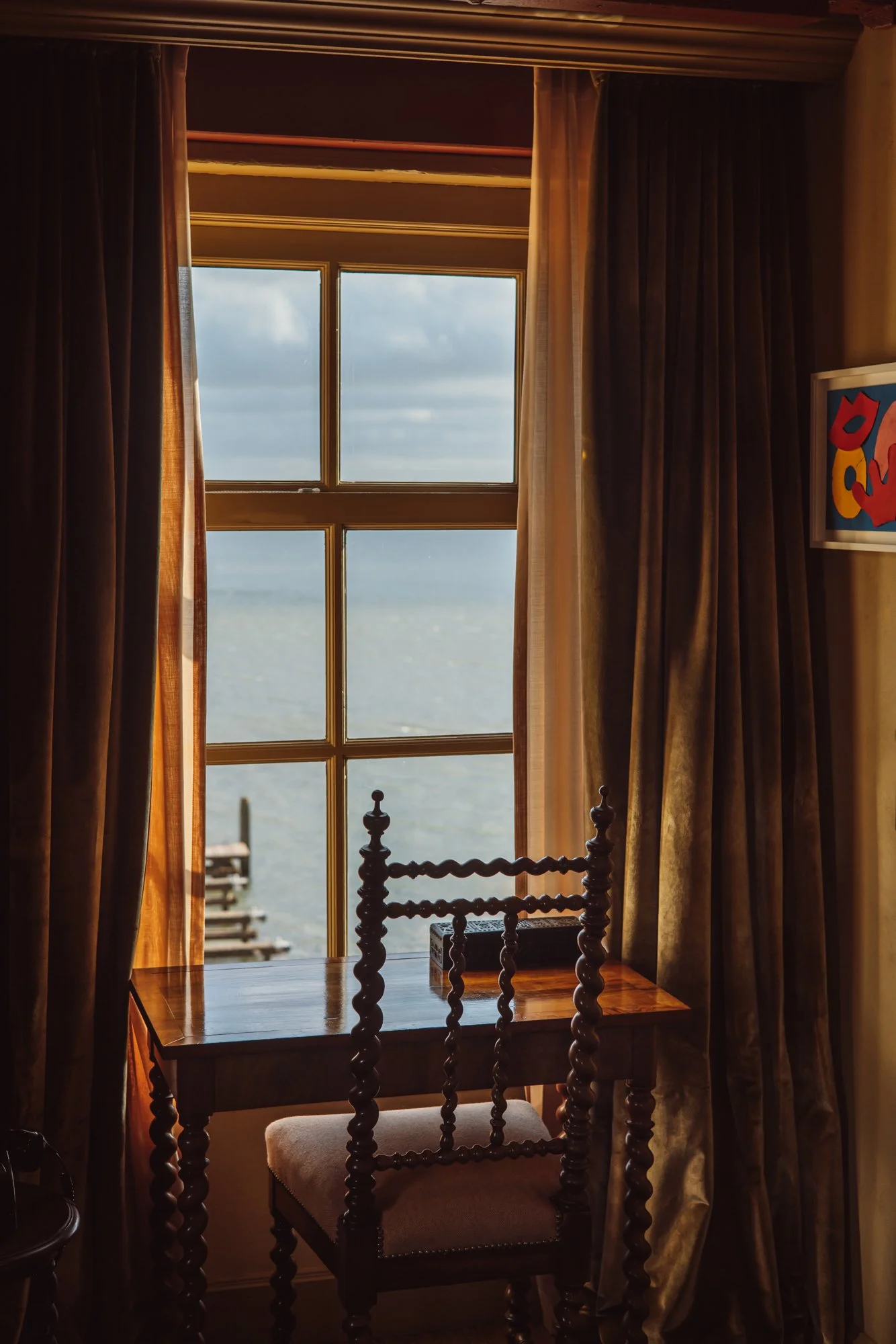 hotel De Durgerdam, photography by Sophia van den Hoek
