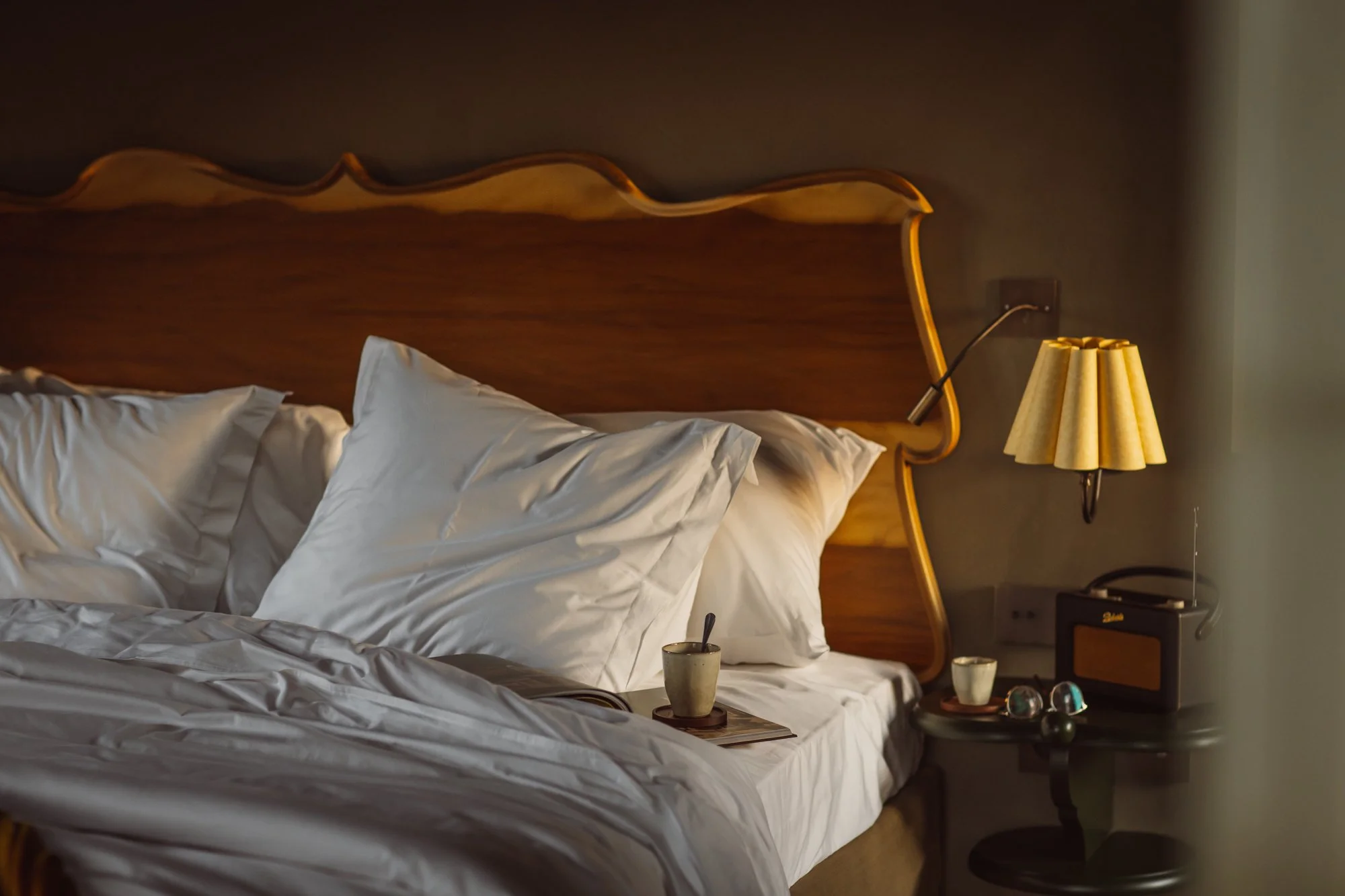 Boutique luxury hotel De Durgerdam photographed in natural light and soft tones by Studio Unfolded. Lifestyle, hospitality & design storytelling.