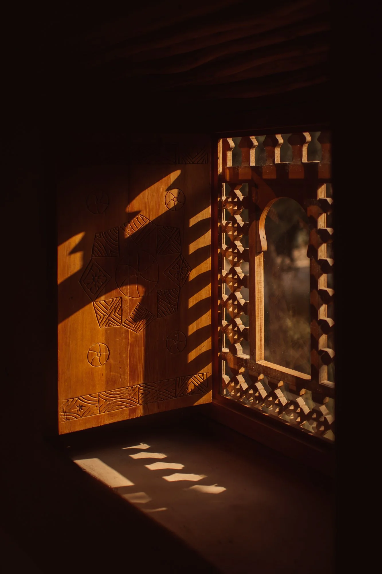 UNFO0172web.jpg