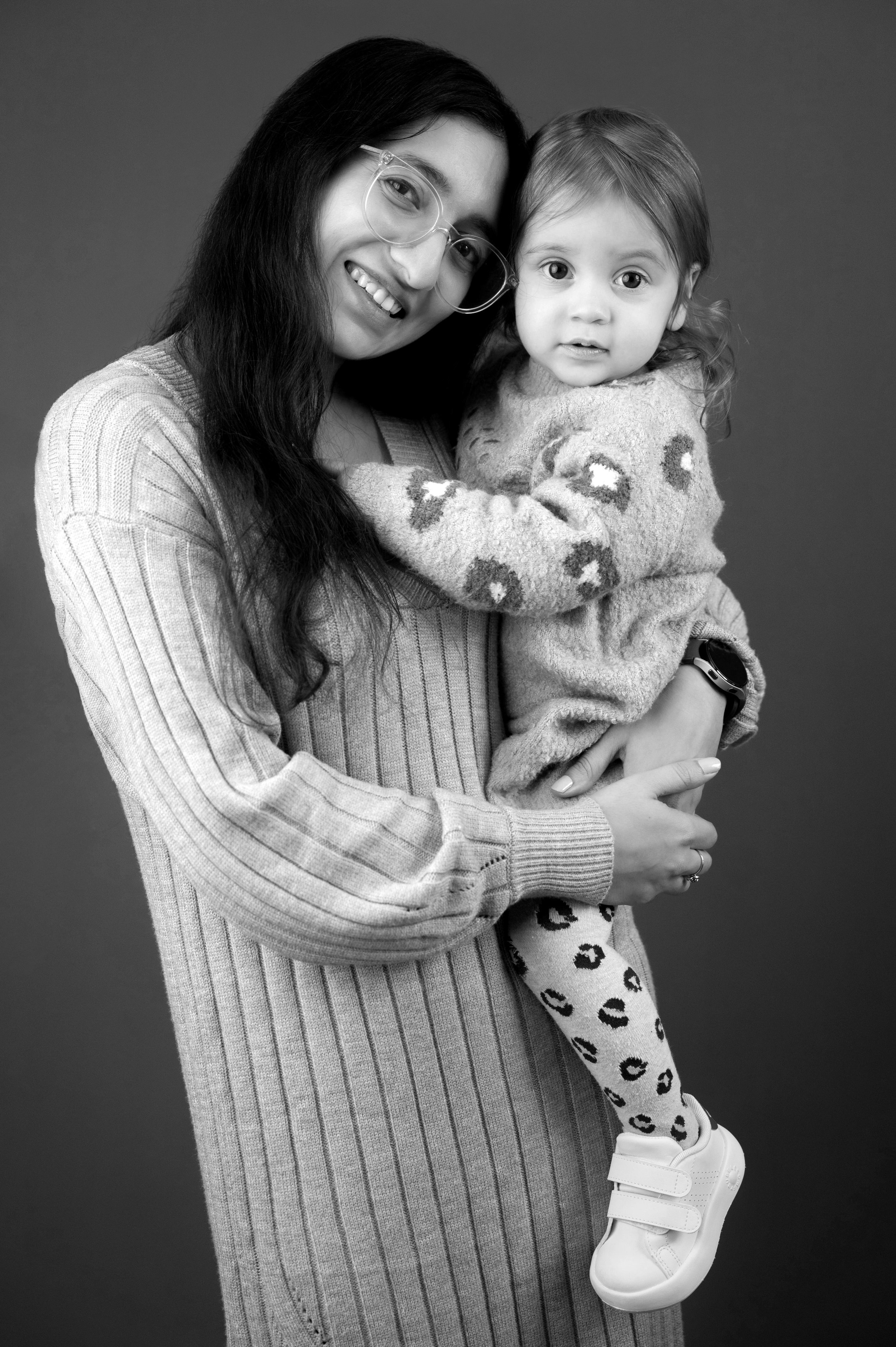 Ravina&Tanvi_0003.jpg