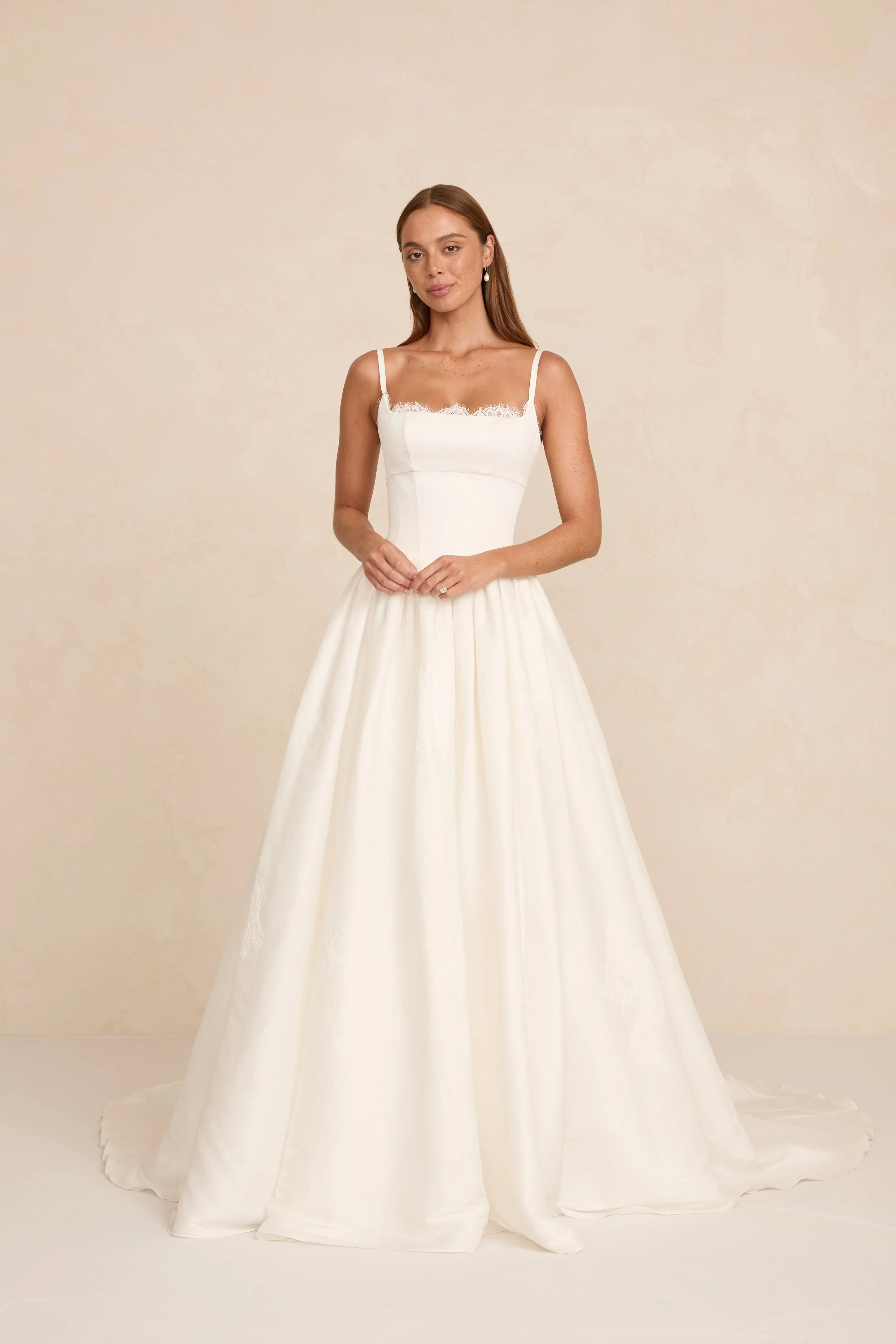 MWL_BRIDE_ADELINE_WEDDING_DRESS_2.jpg