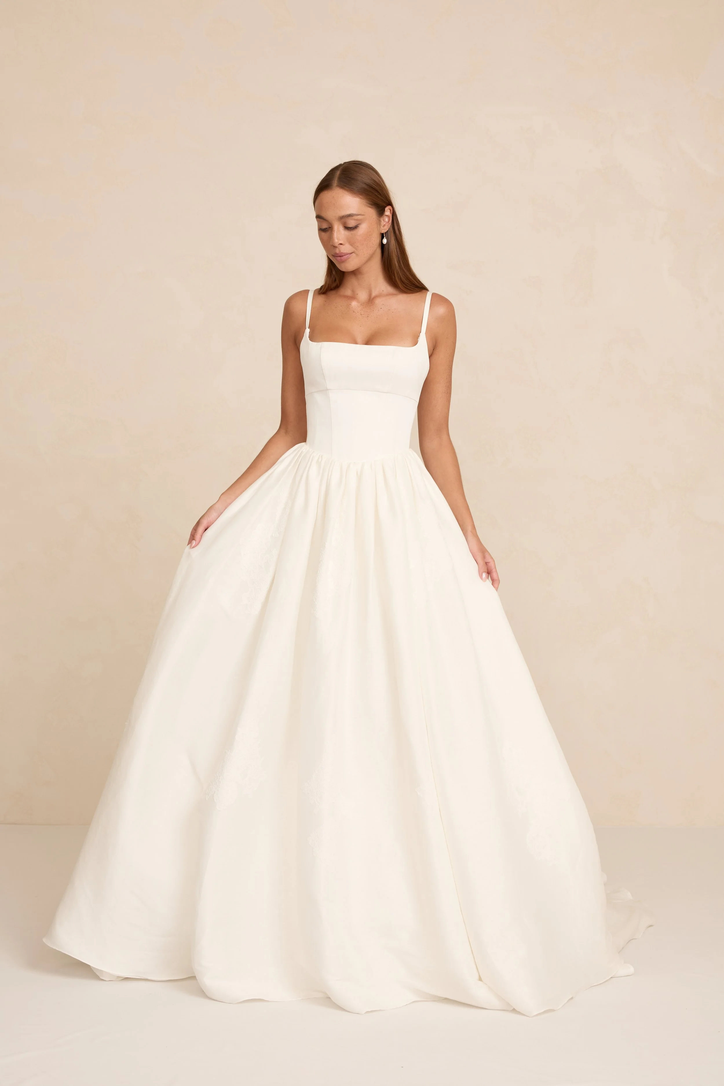 MWL_BRIDE_ADELINE_WEDDING_DRESS_7.jpg