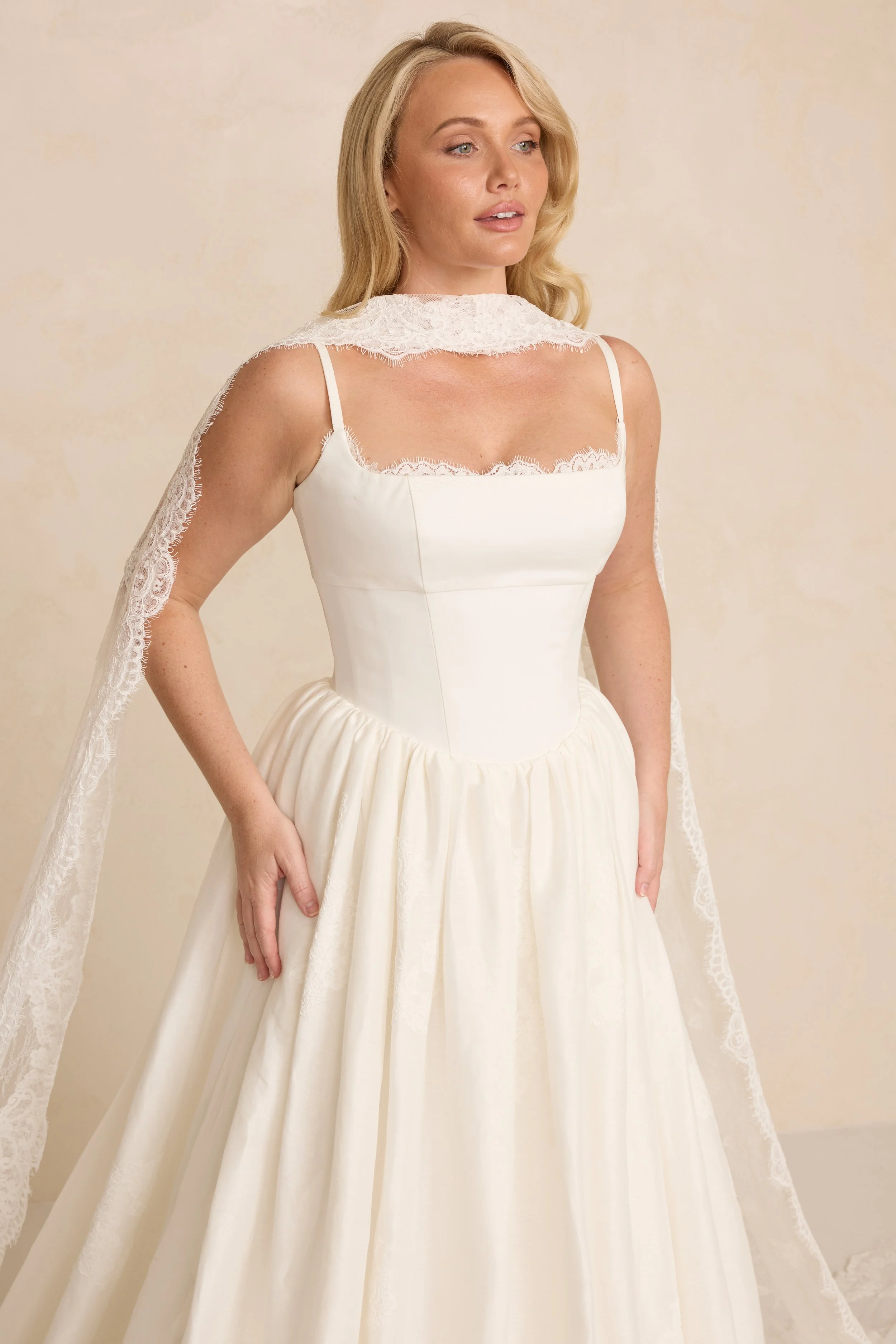 MWL_BRIDE_ADELINE_WEDDING_DRESS_19.jpg