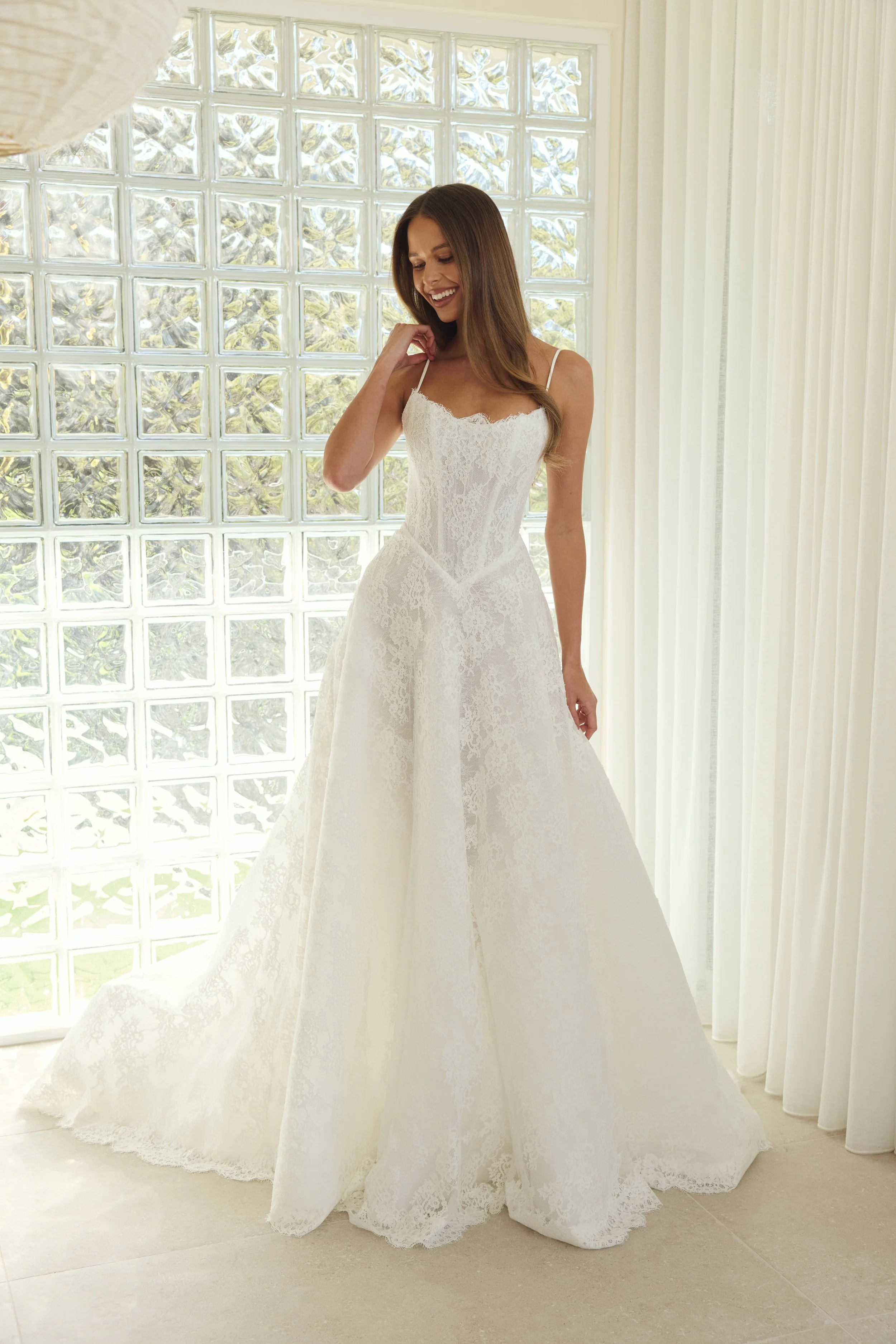 MWL_BRIDE_WILLOW_WEDDING_DRESS 1.jpg