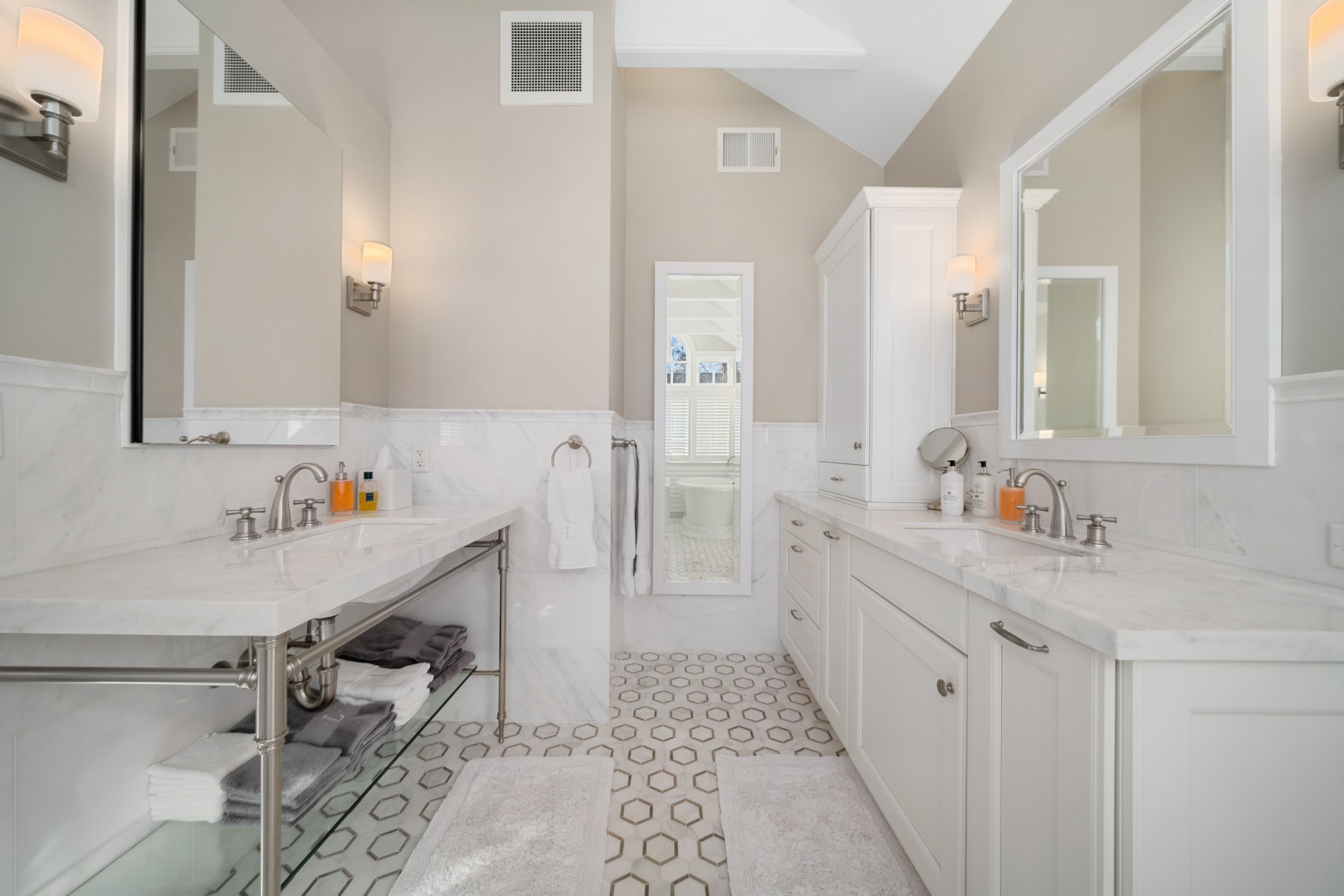 master bath 2.jpg