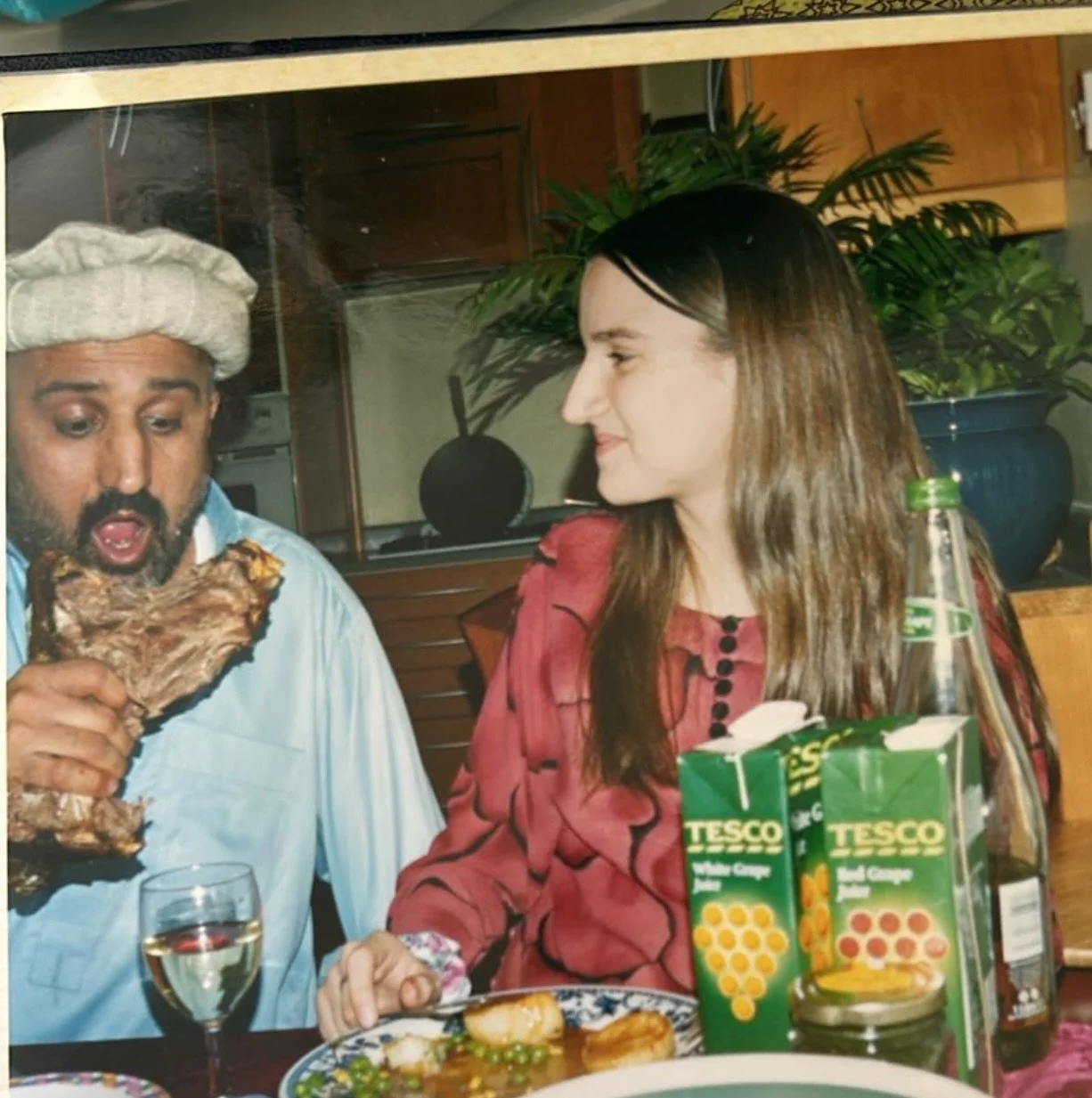 2of2 [on noses] &hellip;Yet squeamishness for surgery kept my nose with me.

And then hearing a voice that said bacha look at your roots. Bacha the pain isn&rsquo;t your nose. Bacha calm down. it&rsquo;s there. Beneath what you see. 

And so I sat wi