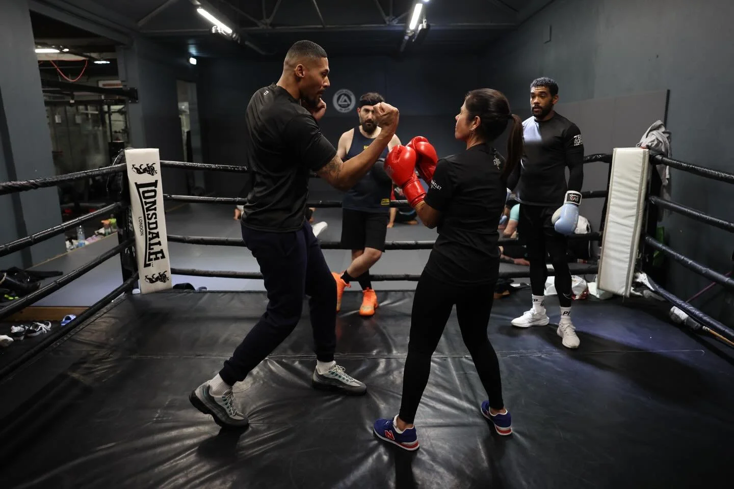 &ldquo;Throw a feint to make them react and pull their hands away, lift the chin with the right uppercut, seal the deal with the left hook. 🥊🔥
Come learn the fundamentals of boxing with the ZT community, build real self defense skills and unleash y