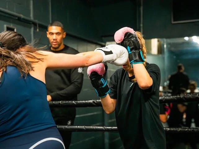🥊 Join ZT and learn the fundamentals the right way! From technique to safe sparring, we&rsquo;ll get you fight ready before you even step in the ring 💥💥💥

#boxing #boxingtraining #fundamentals #alllevelswelcome